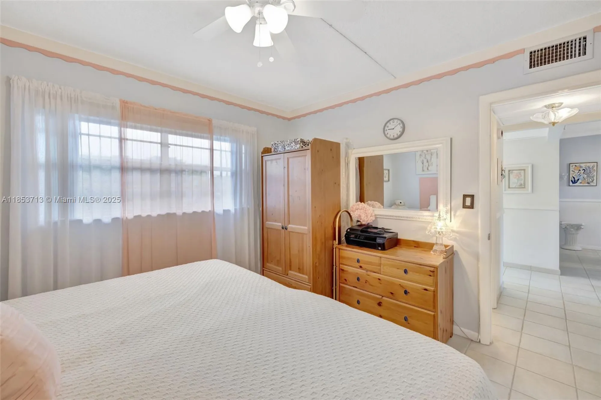 Property Slideshow image 26 of 49 | 7847 golf circle dr 203, Margate, FL, 33063