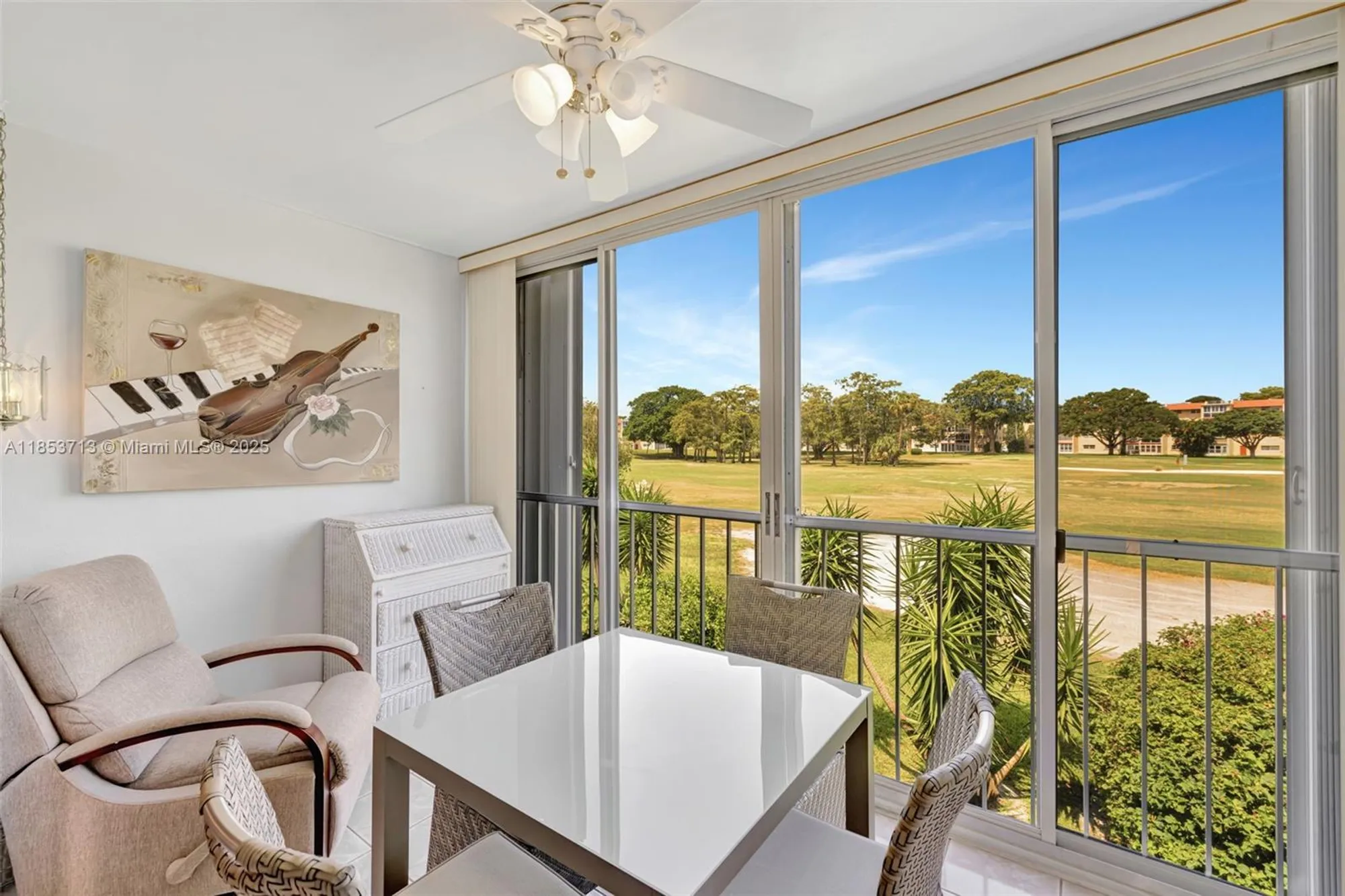 Property Slideshow image 4 of 49 | 7847 golf circle dr 203, Margate, FL, 33063