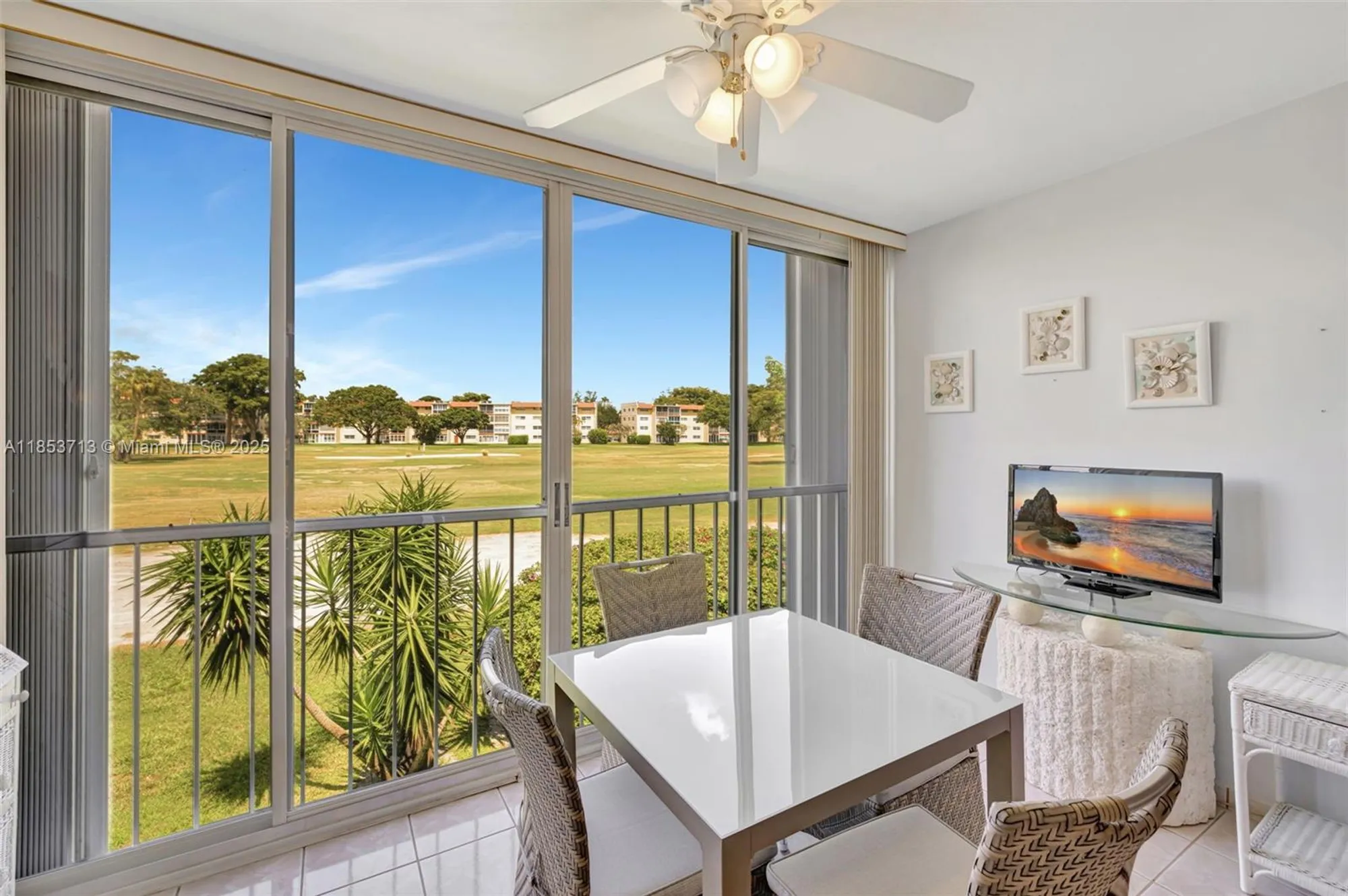Property Slideshow image 6 of 49 | 7847 golf circle dr 203, Margate, FL, 33063