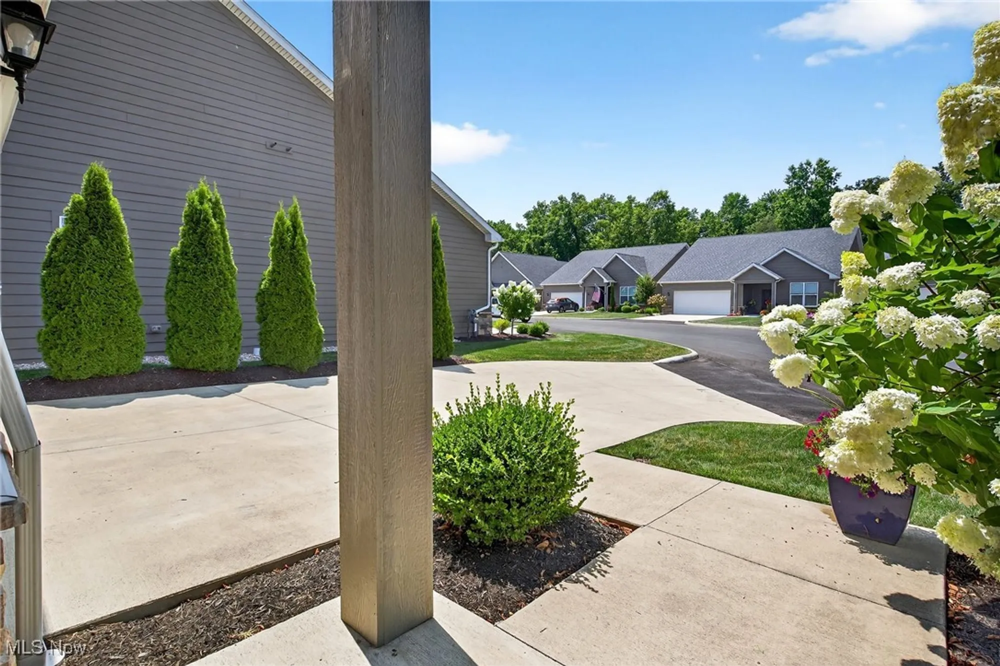 Property Slideshow image 10 of 47 | 4058 coventry ln, Huron, OH, 44839