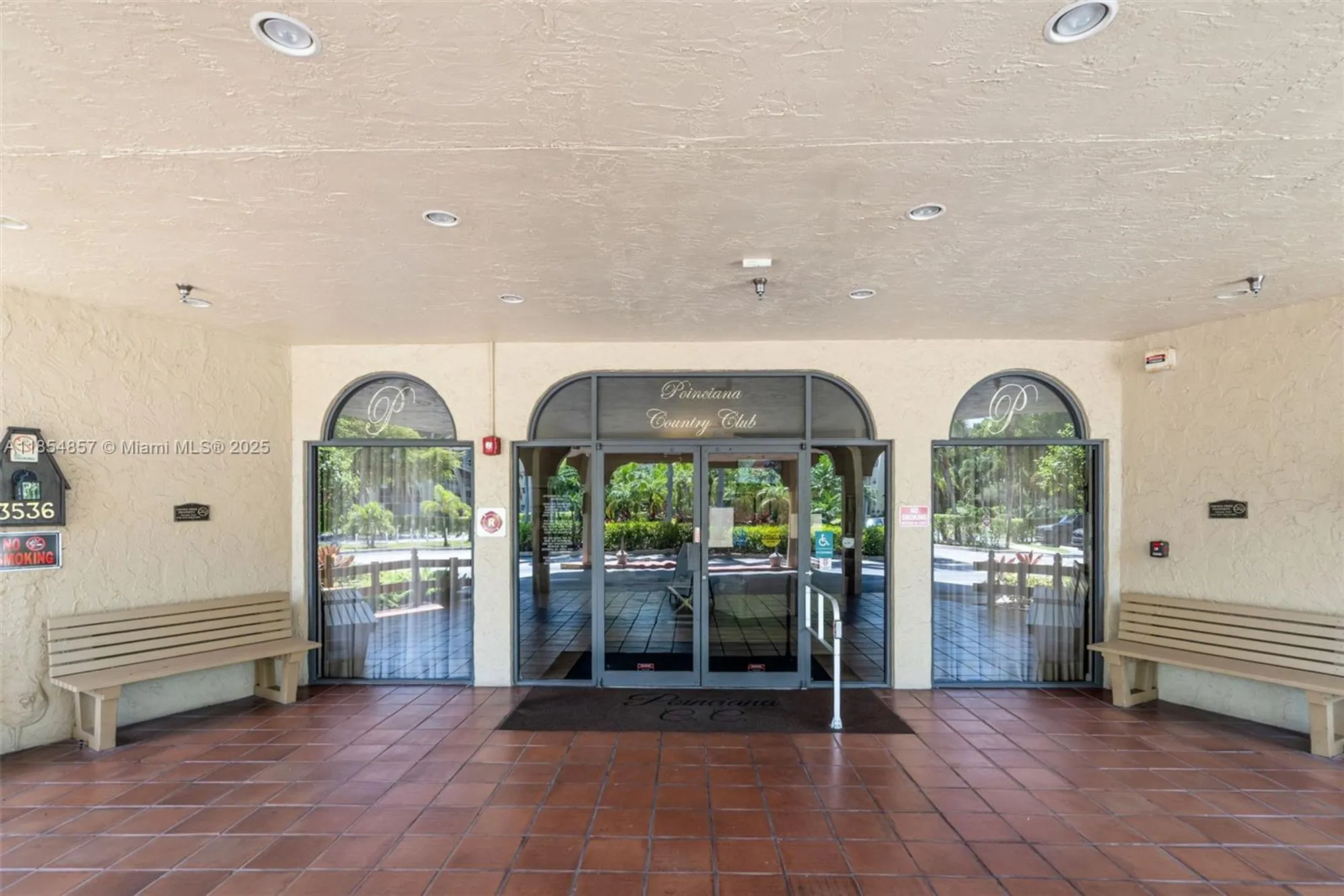 Property Slideshow image 25 of 41 | 3524 via poinciana 302, Lake Worth, FL, 33467