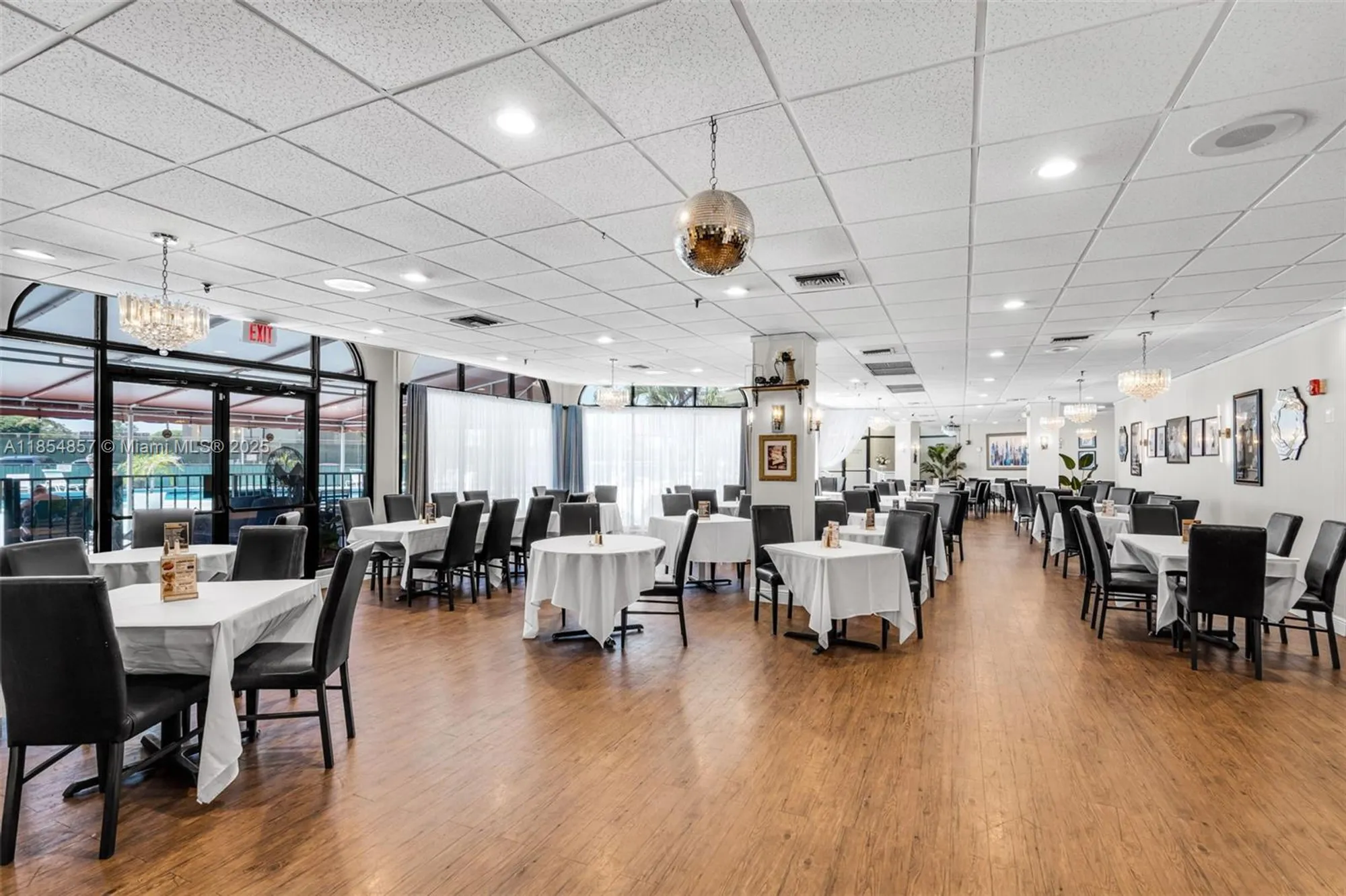 Property Slideshow image 29 of 41 | 3524 via poinciana 302, Lake Worth, FL, 33467