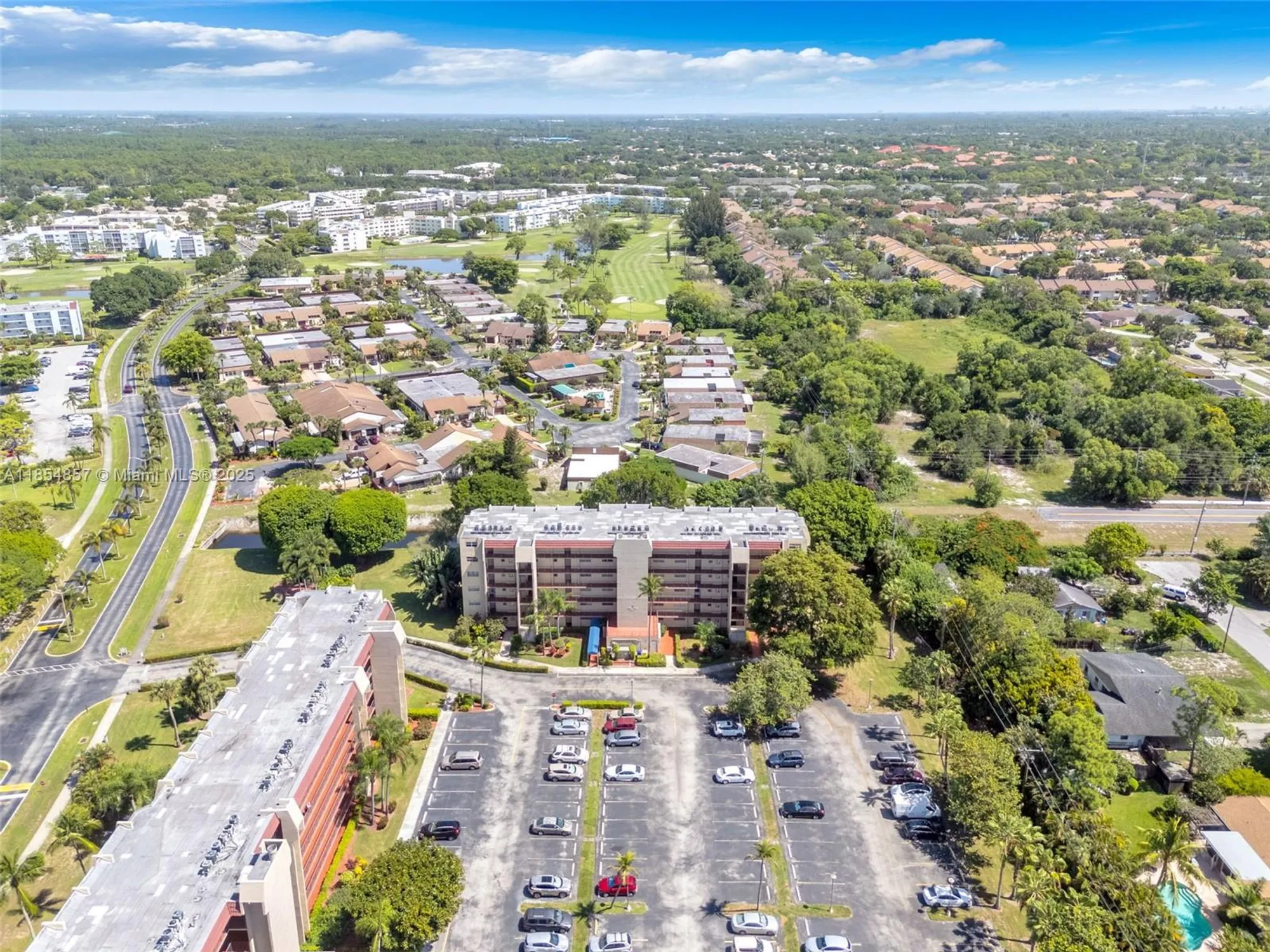 Property Slideshow image 40 of 41 | 3524 via poinciana 302, Lake Worth, FL, 33467