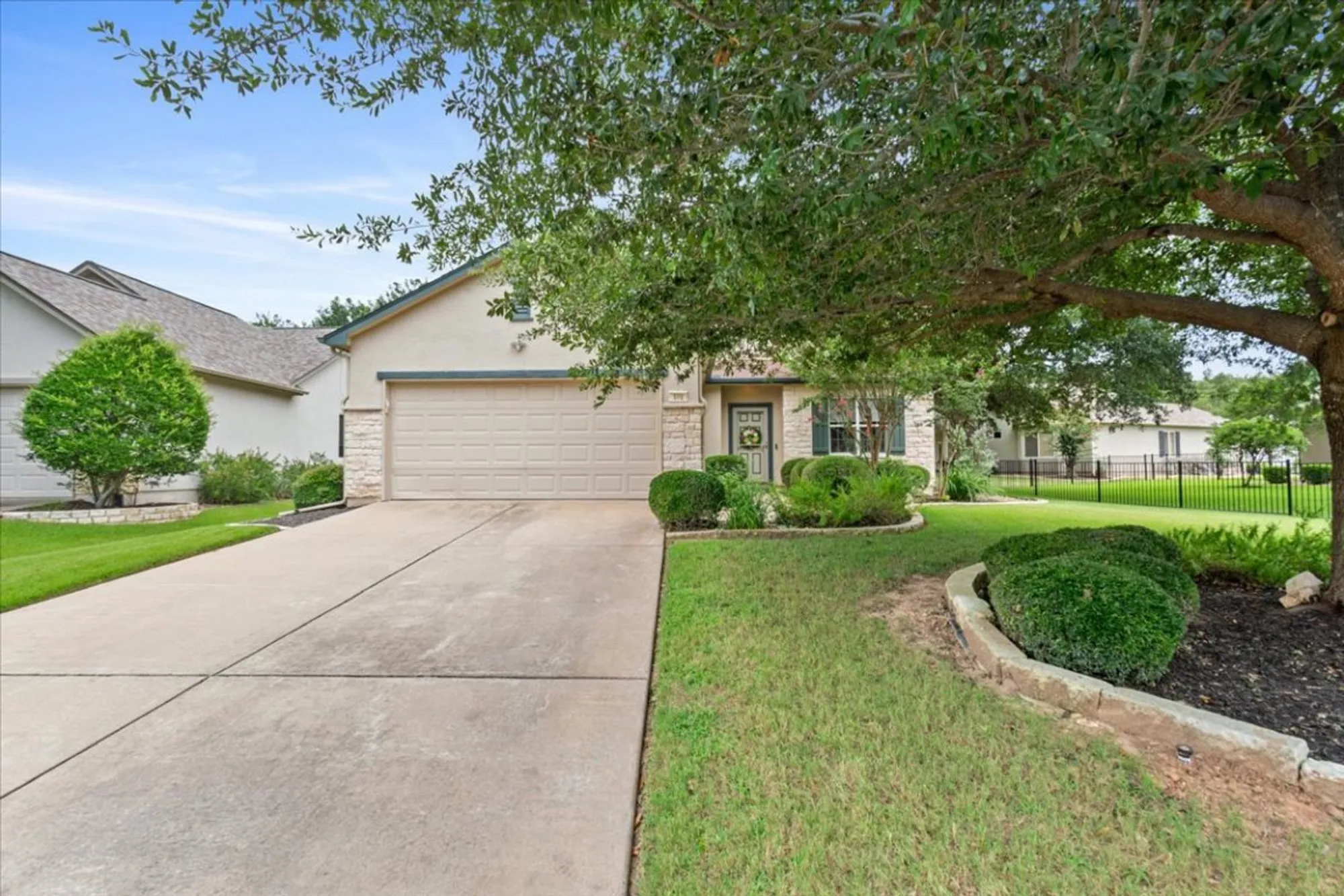 Property Slideshow image 1 of 30 | 101 lubbock dr, Georgetown, TX, 78633