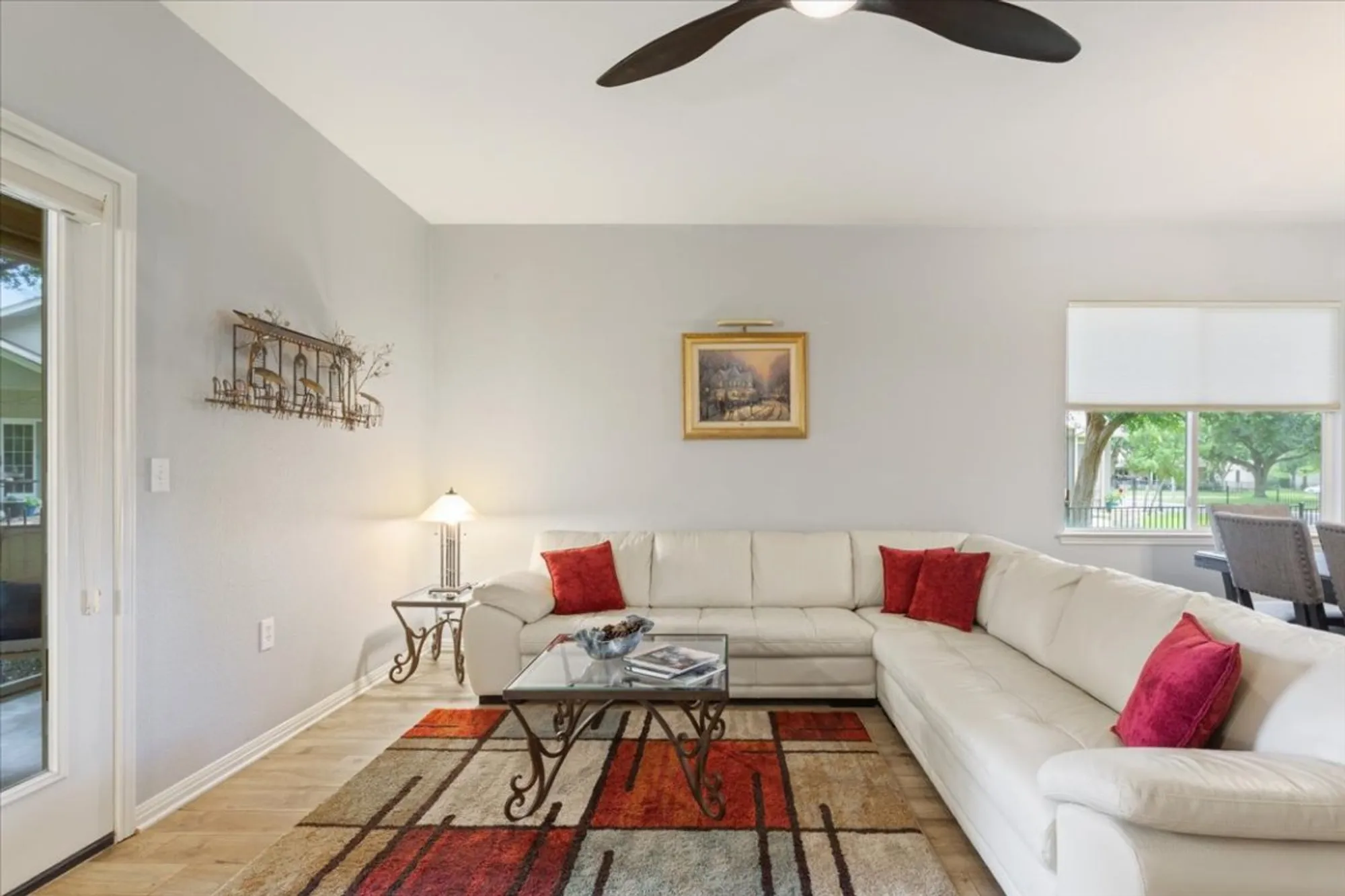 Property Slideshow image 10 of 30 | 101 lubbock dr, Georgetown, TX, 78633