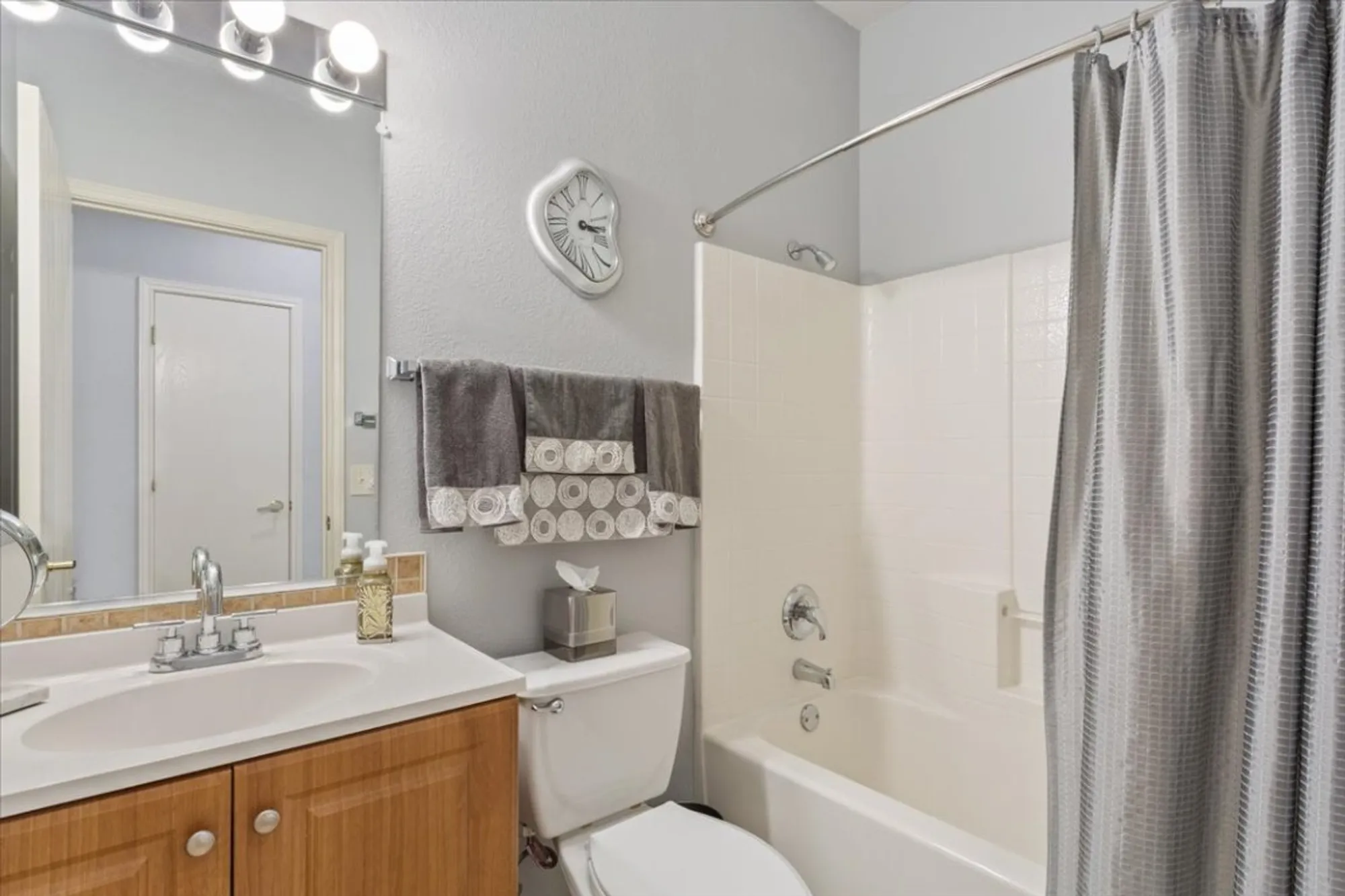 Property Slideshow image 22 of 30 | 101 lubbock dr, Georgetown, TX, 78633