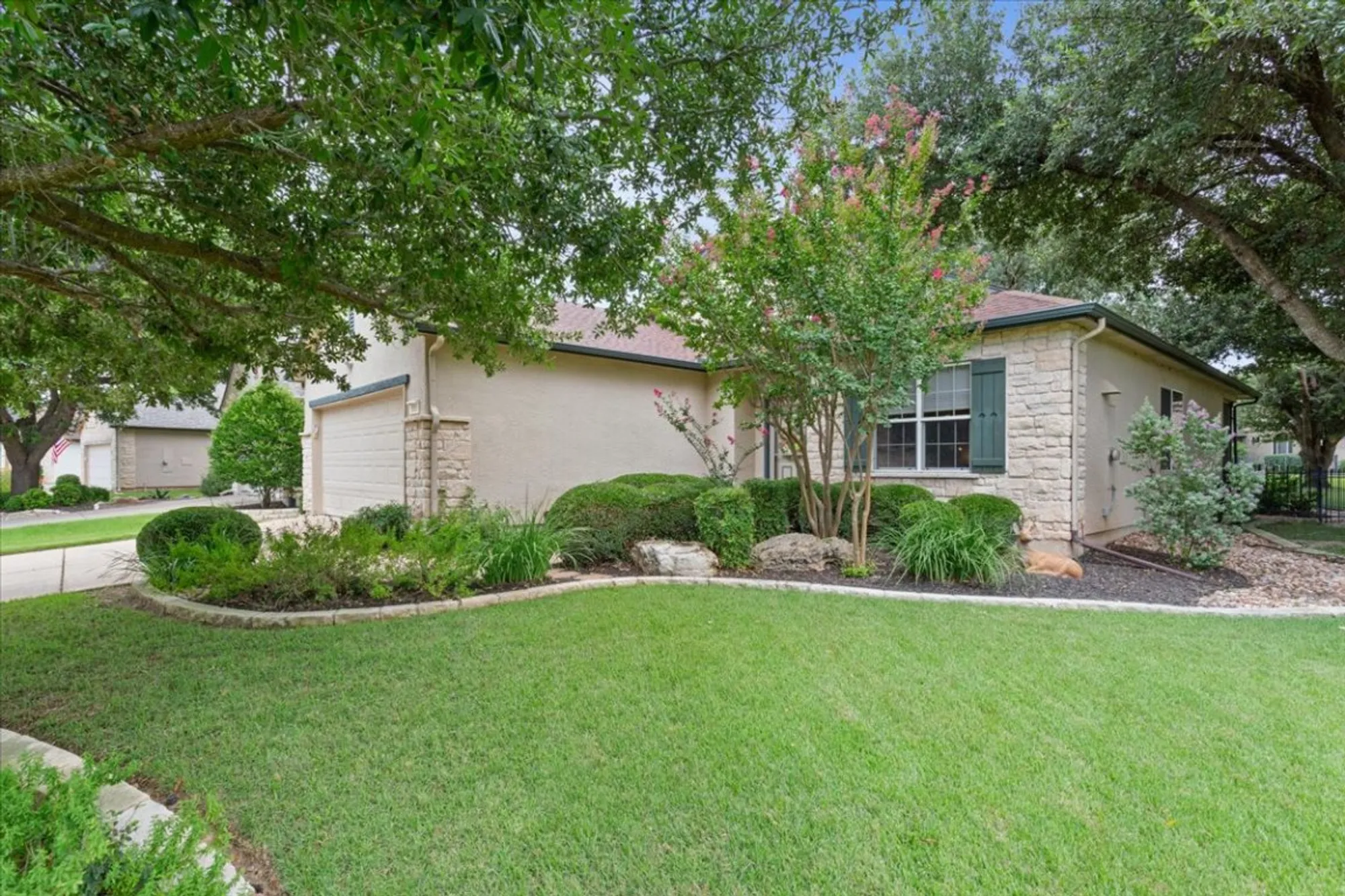 Property Slideshow image 4 of 30 | 101 lubbock dr, Georgetown, TX, 78633