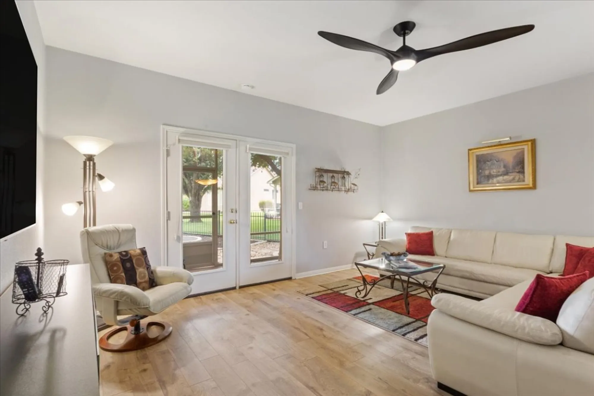 Property Slideshow image 9 of 30 | 101 lubbock dr, Georgetown, TX, 78633