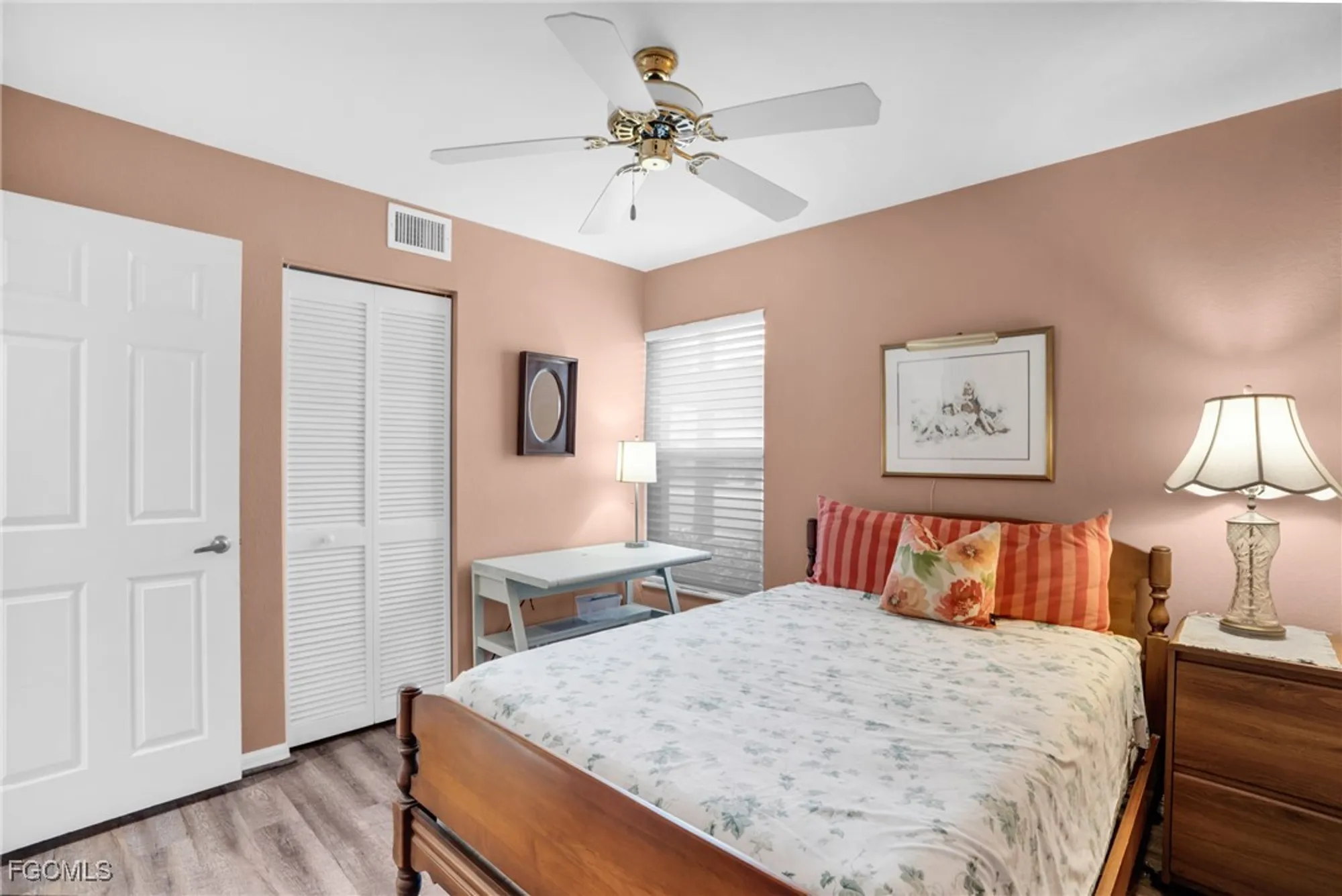 Property Slideshow image 14 of 35 | 5905 trailwinds dr 816, Fort Myers, FL, 33907