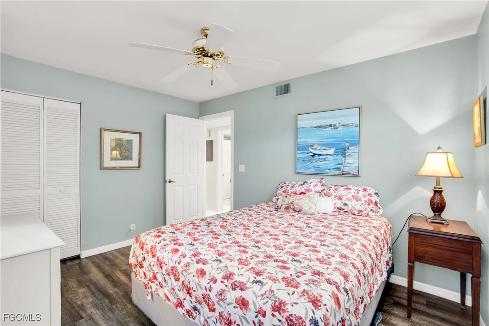 Property Slideshow image 17 of 35 | 5905 trailwinds dr 816, Fort Myers, FL, 33907