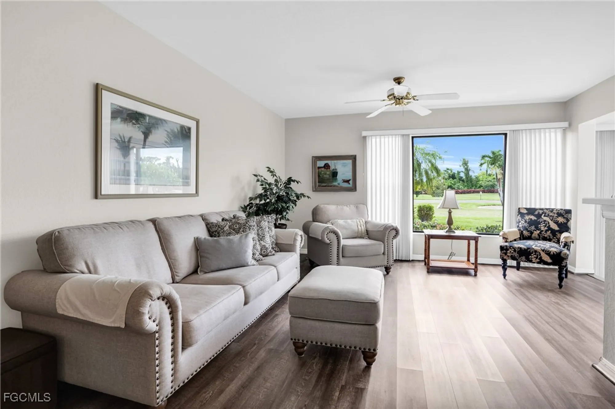 Property Slideshow image 5 of 35 | 5905 trailwinds dr 816, Fort Myers, FL, 33907