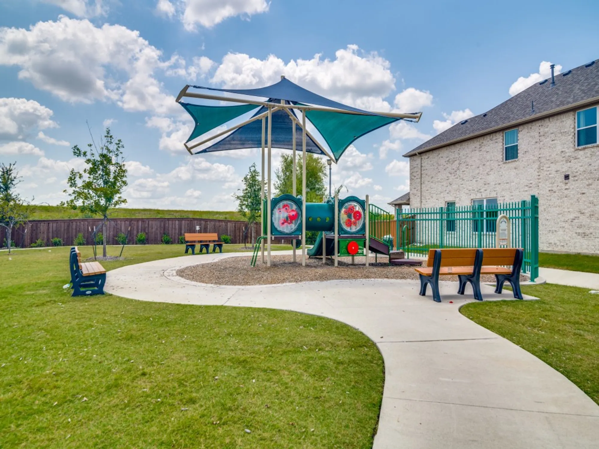 Property Slideshow image 20 of 25 | 2833 applewood way, Wylie, TX, 75098