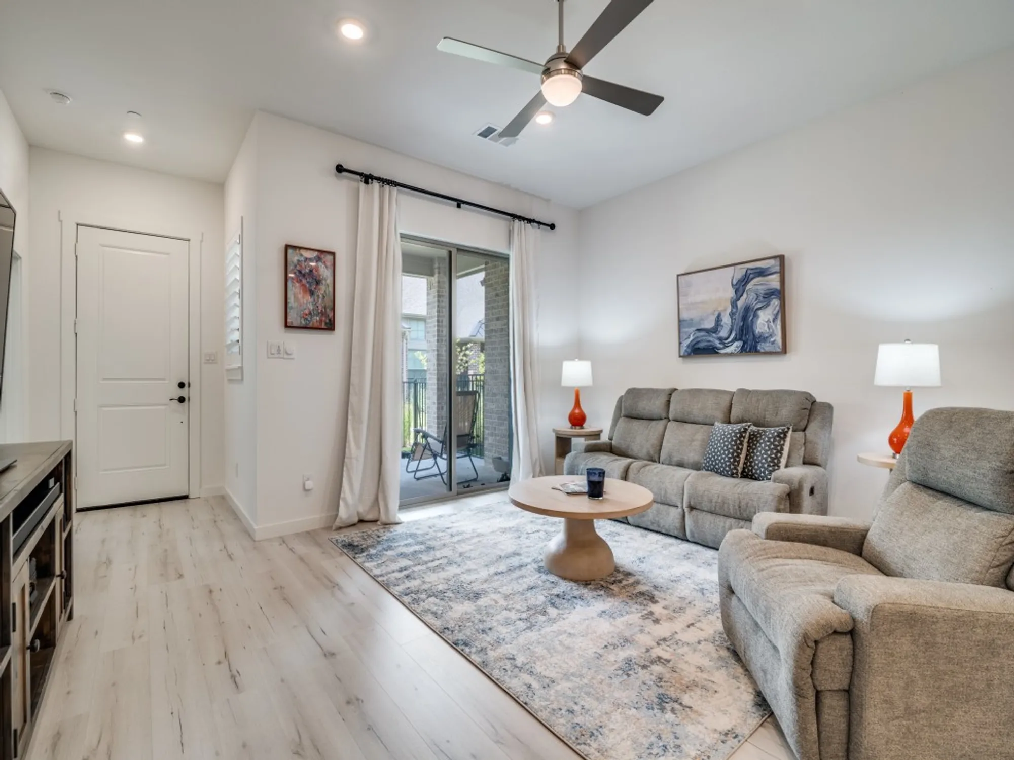 Property Slideshow image 5 of 25 | 2833 applewood way, Wylie, TX, 75098