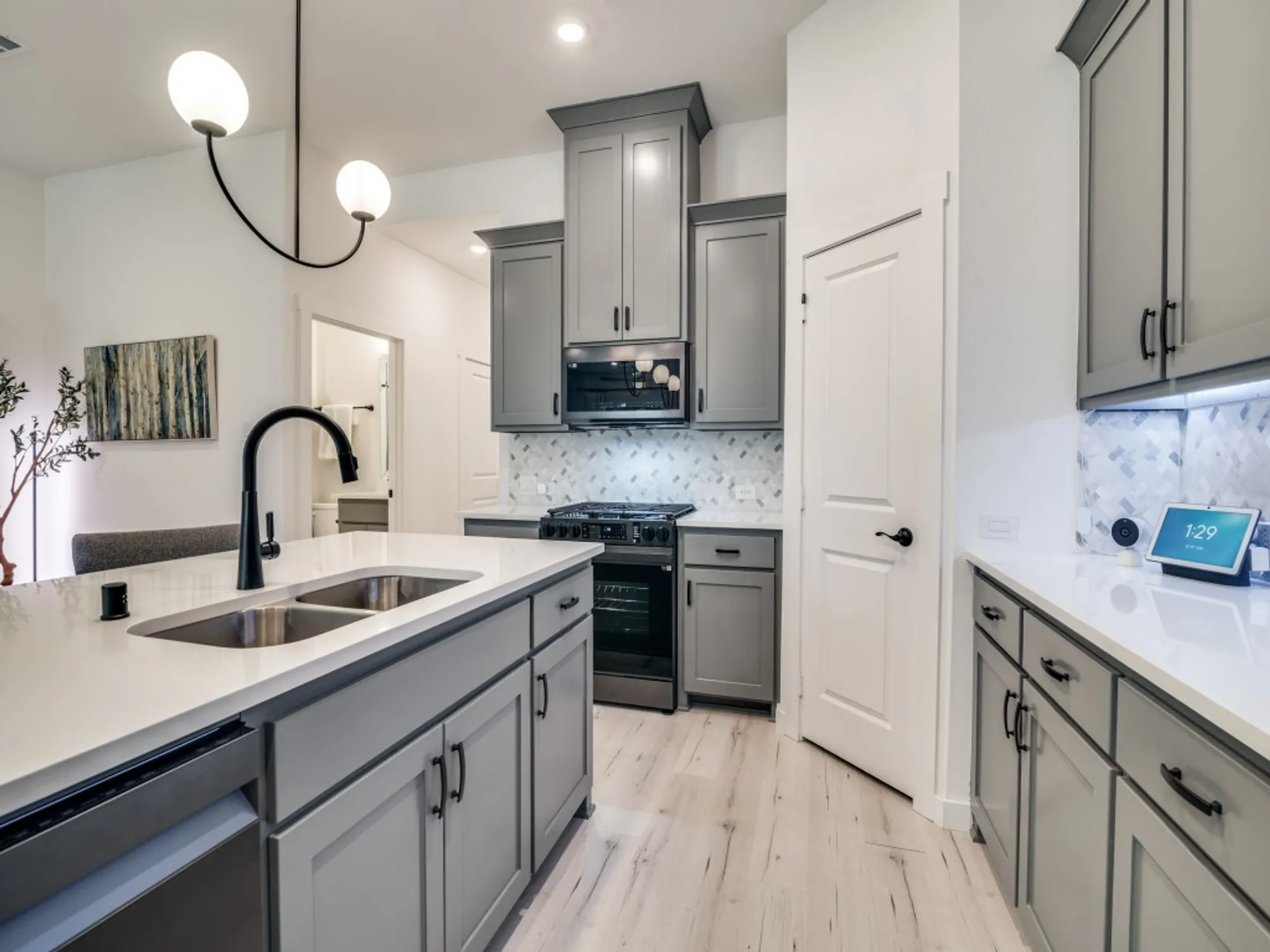 Property Slideshow image 8 of 25 | 2833 applewood way, Wylie, TX, 75098