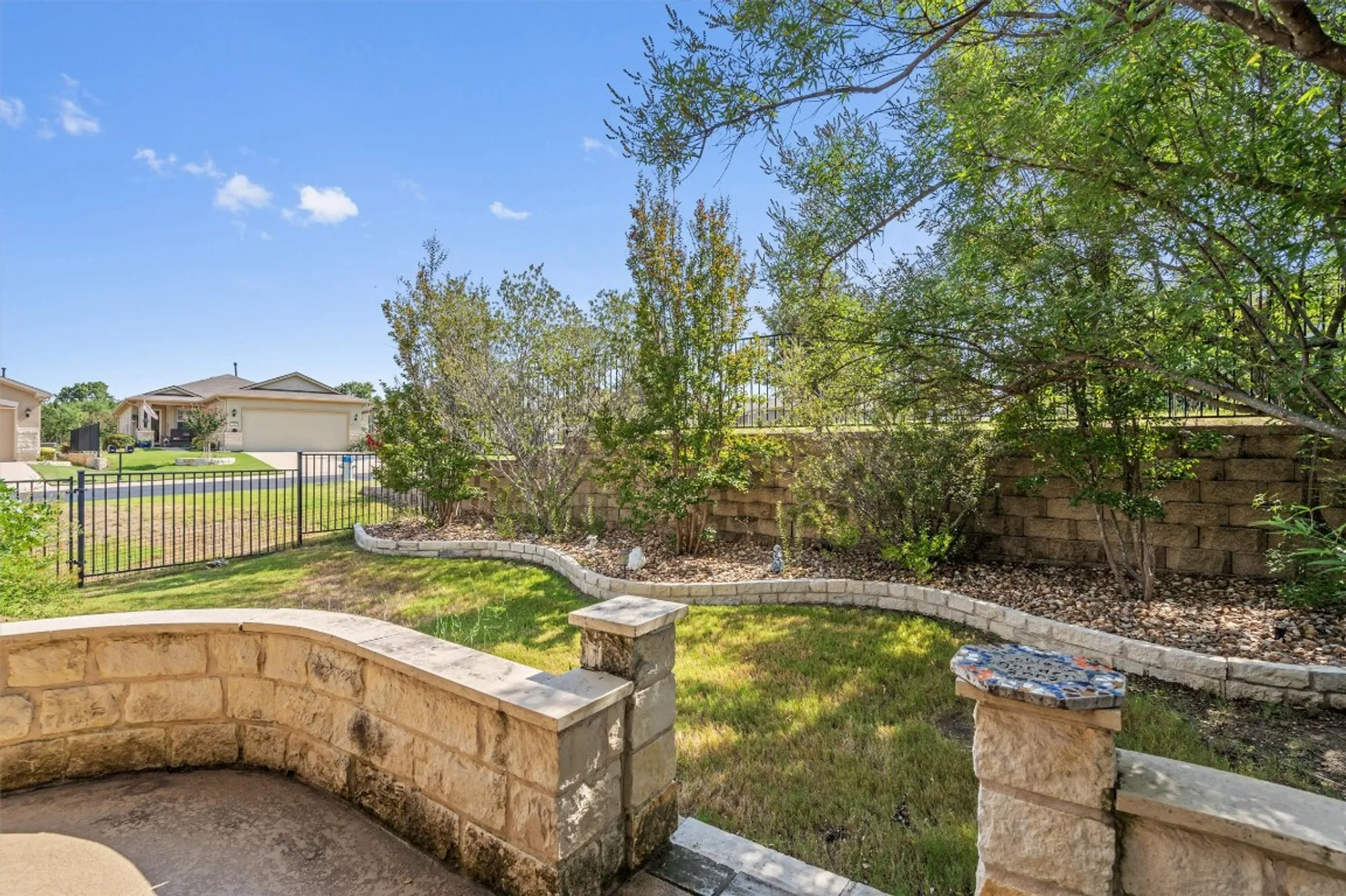 Property Slideshow image 27 of 31 | 101 alamosa creek ln, Georgetown, TX, 78633