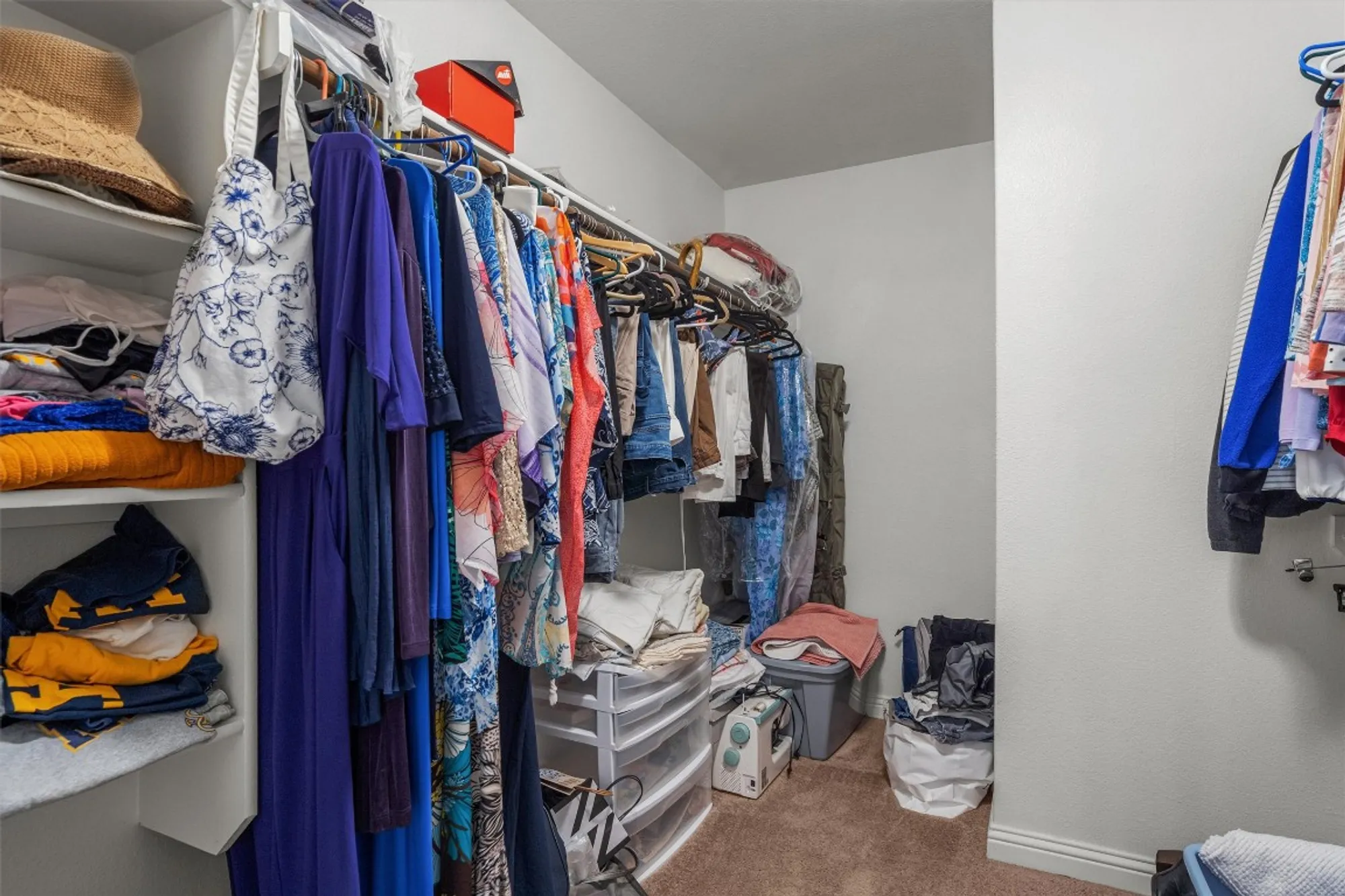 Property Slideshow image 20 of 31 | 101 alamosa creek ln, Georgetown, TX, 78633