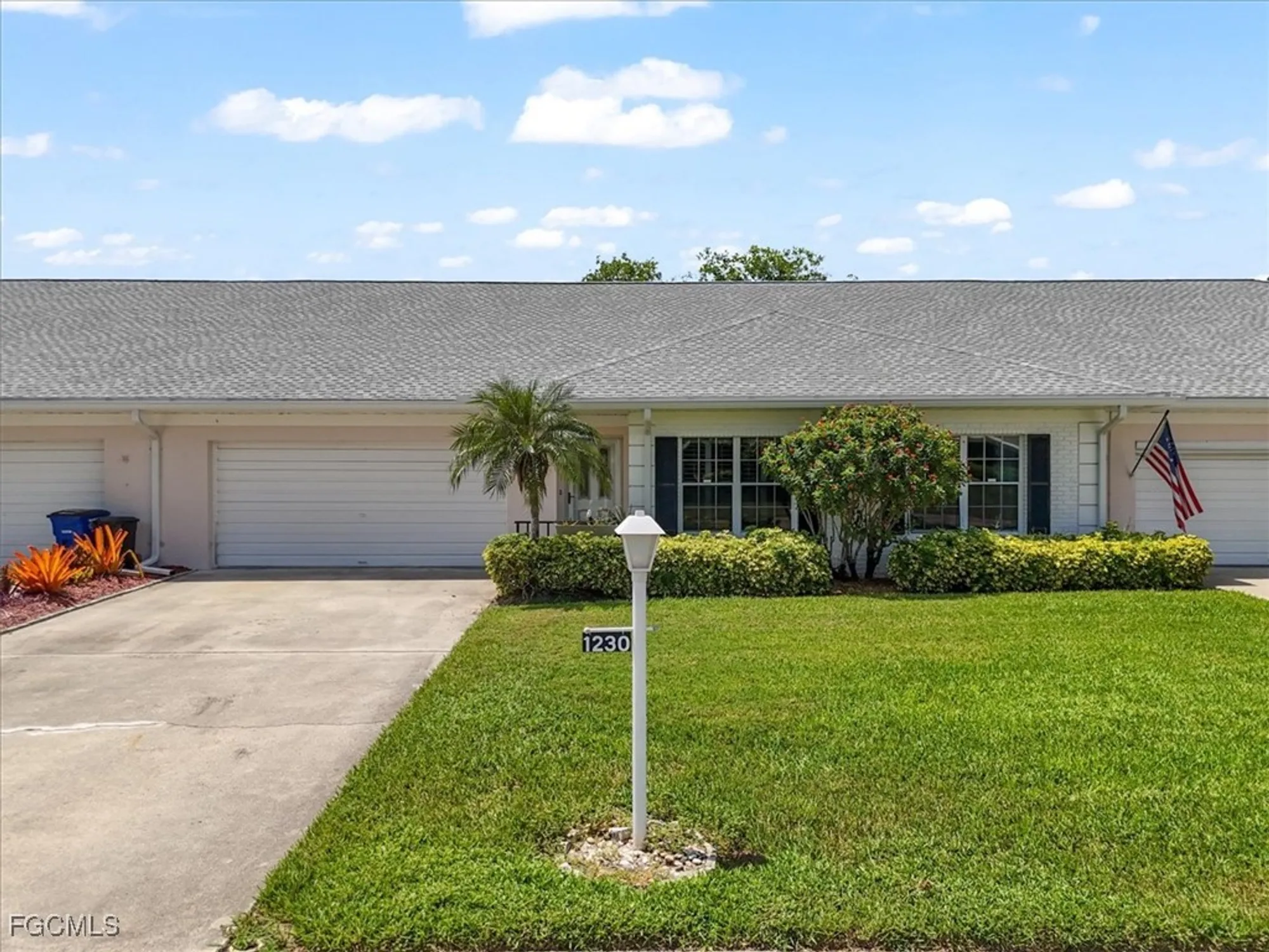 Property Slideshow image 13 of 21 | 1230 arcola dr, Fort Myers, FL, 33919