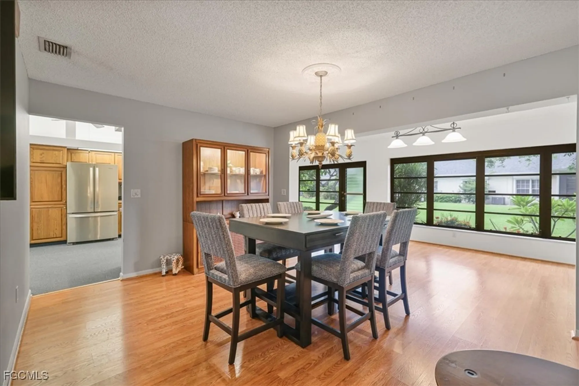 Property Slideshow image 2 of 21 | 1230 arcola dr, Fort Myers, FL, 33919