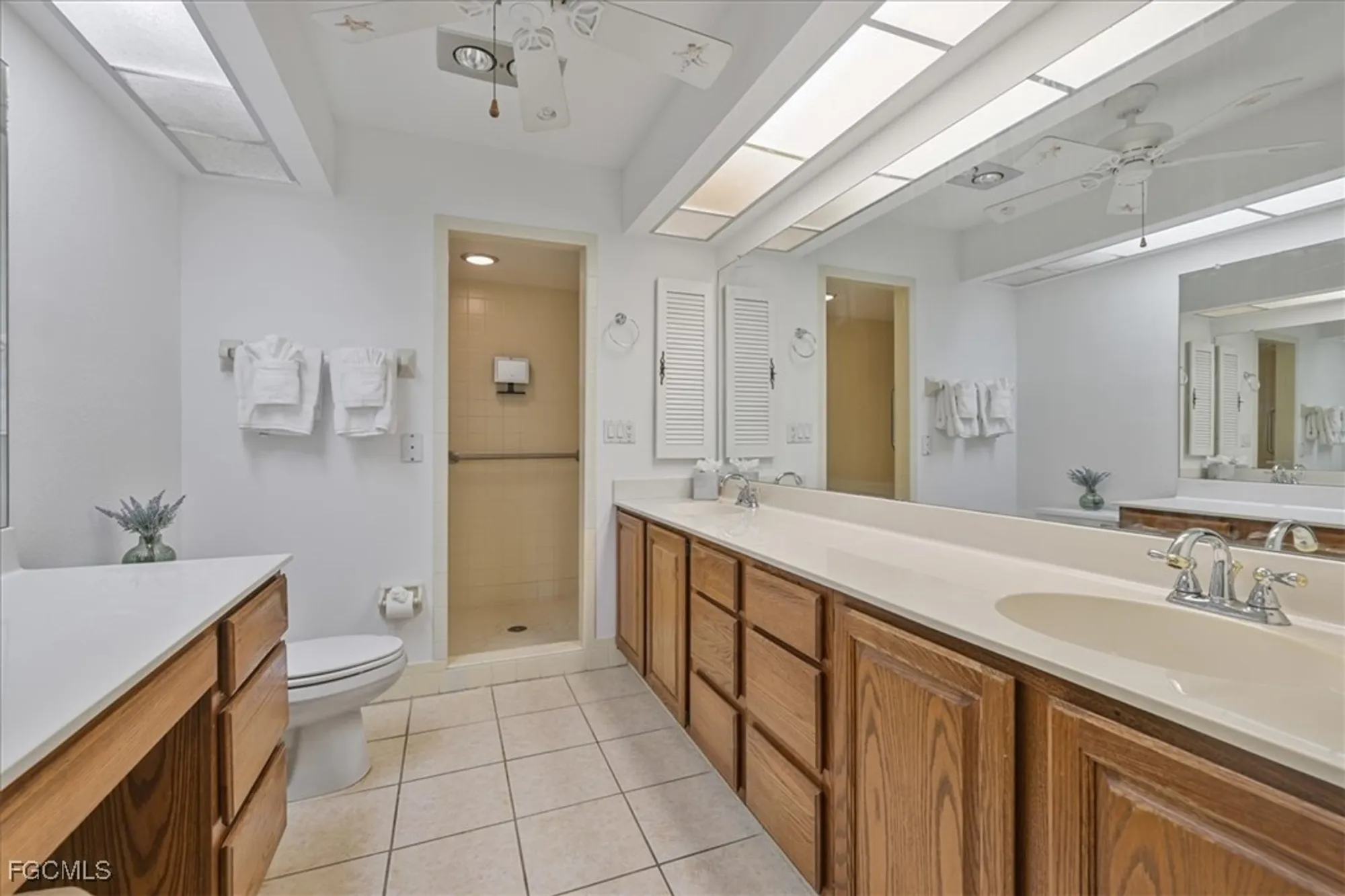 Property Slideshow image 6 of 21 | 1230 arcola dr, Fort Myers, FL, 33919