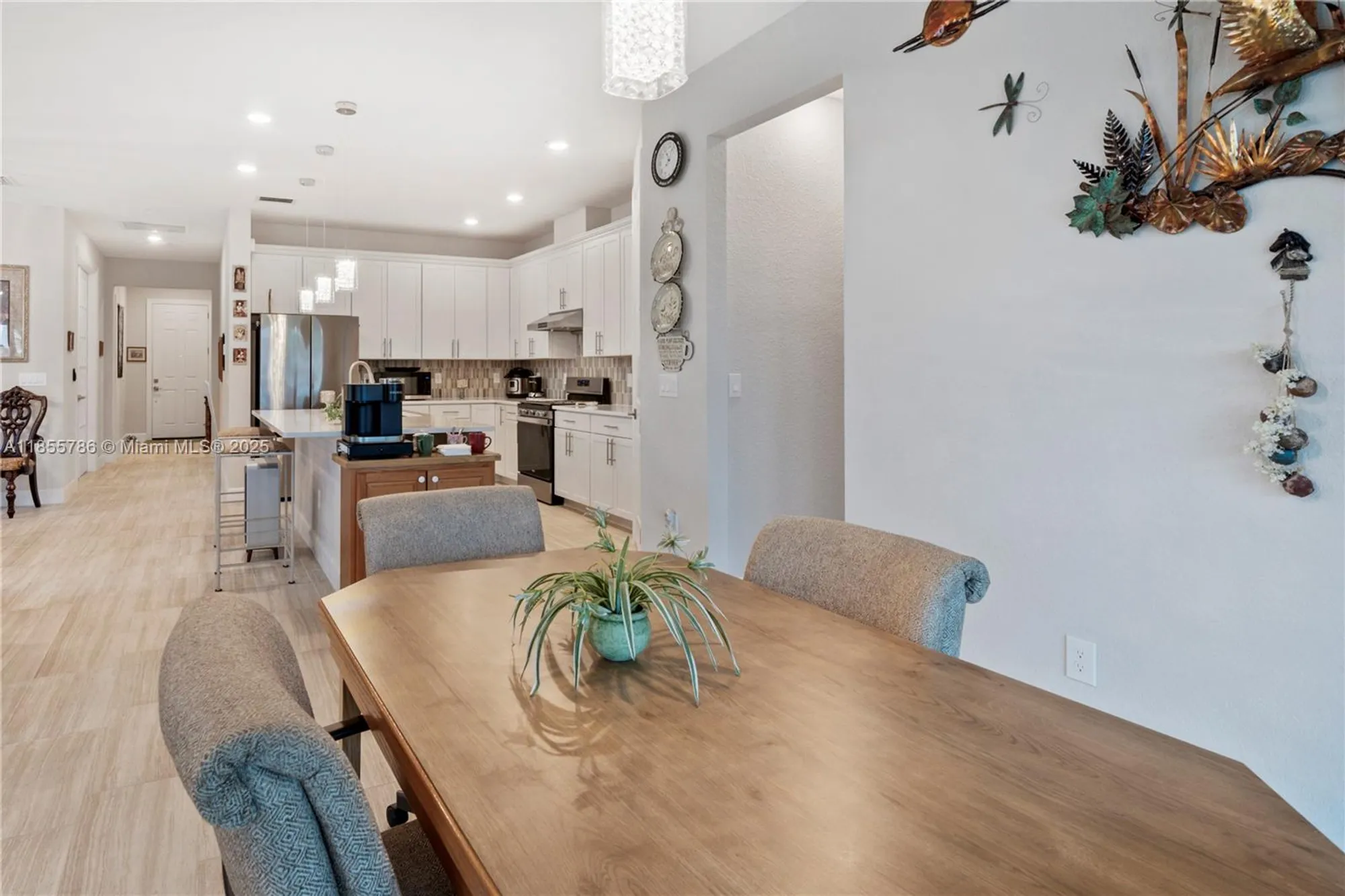 Property Slideshow image 17 of 49 | 13133 sw smalt ln, Port St Lucie, FL, 34987