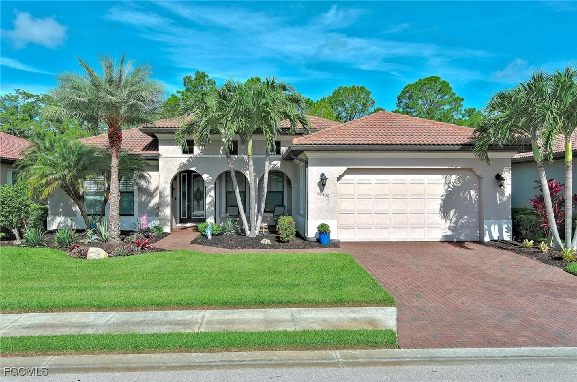 Property Slideshow image 1 of 49 | 10500 solaro st, Fort Myers, FL, 33913