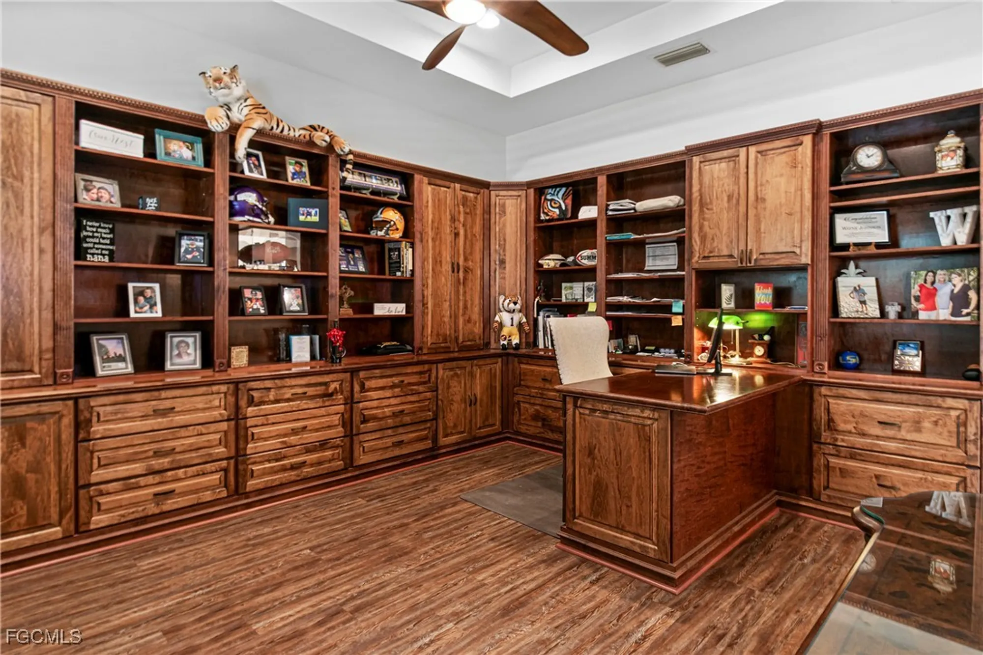 Property Slideshow image 4 of 49 | 10500 solaro st, Fort Myers, FL, 33913