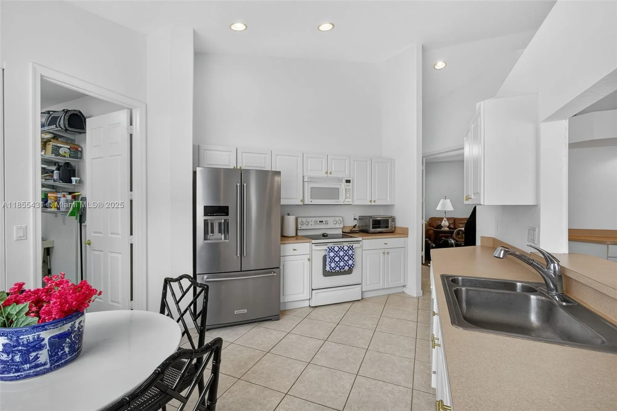 Property Slideshow image 17 of 66 | 9633 sandpiper ln, West Palm Beach, FL, 33411