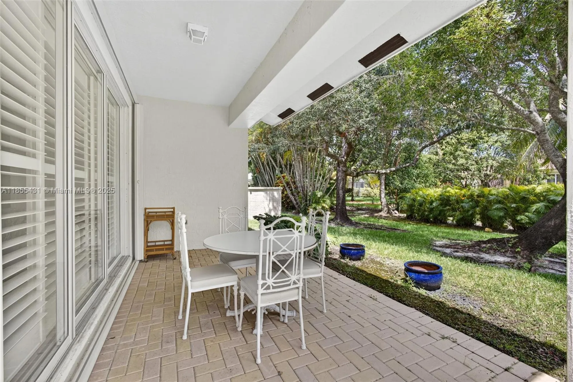 Property Slideshow image 34 of 66 | 9633 sandpiper ln, West Palm Beach, FL, 33411