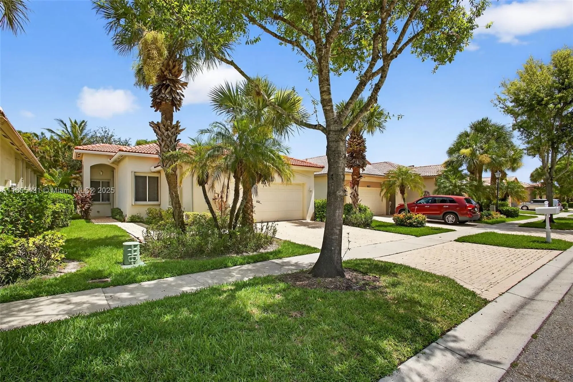 Property Slideshow image 45 of 66 | 9633 sandpiper ln, West Palm Beach, FL, 33411