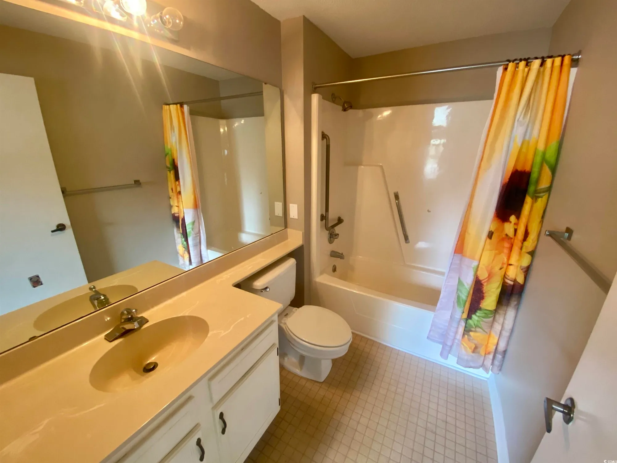 Property Slideshow image 11 of 20 | 5001 little river rd e312, Myrtle Beach, SC, 29577