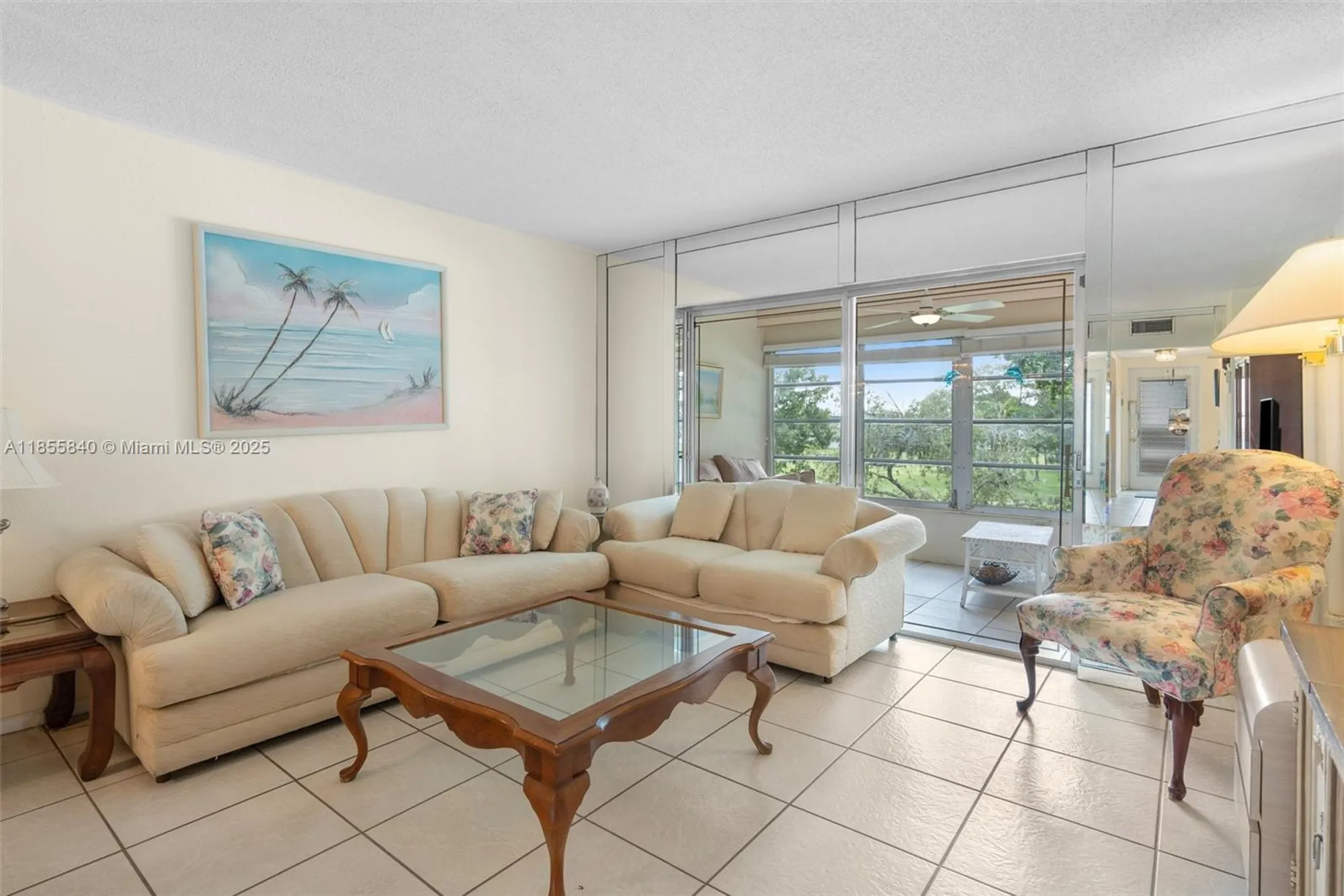 Property Slideshow image 10 of 24 | 1040 country club dr 309, Margate, FL, 33063