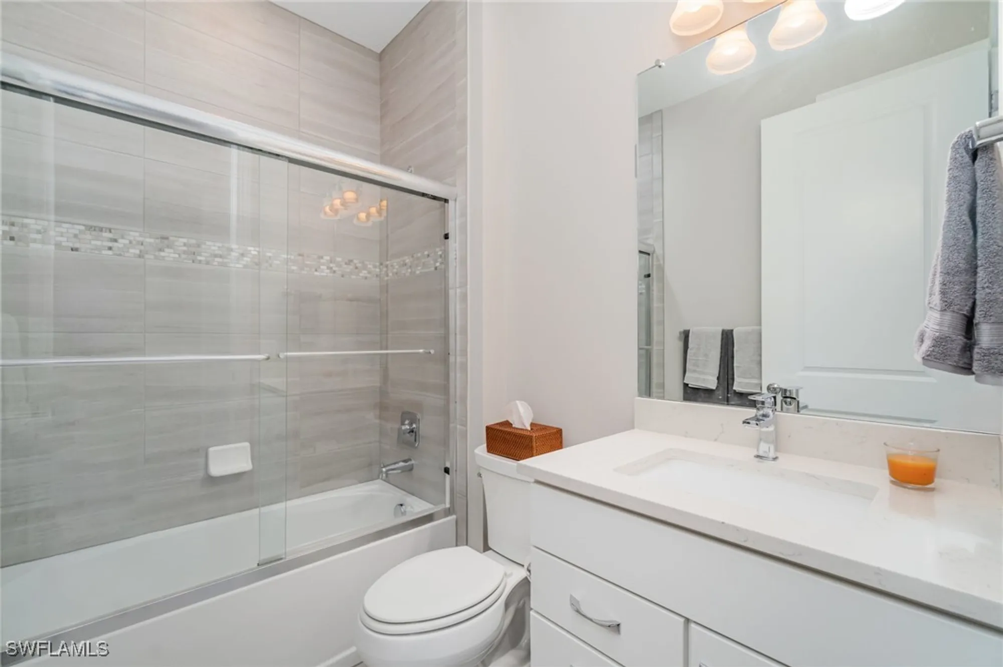 Property Slideshow image 14 of 40 | 19604 utopia ln, Estero, FL, 33928