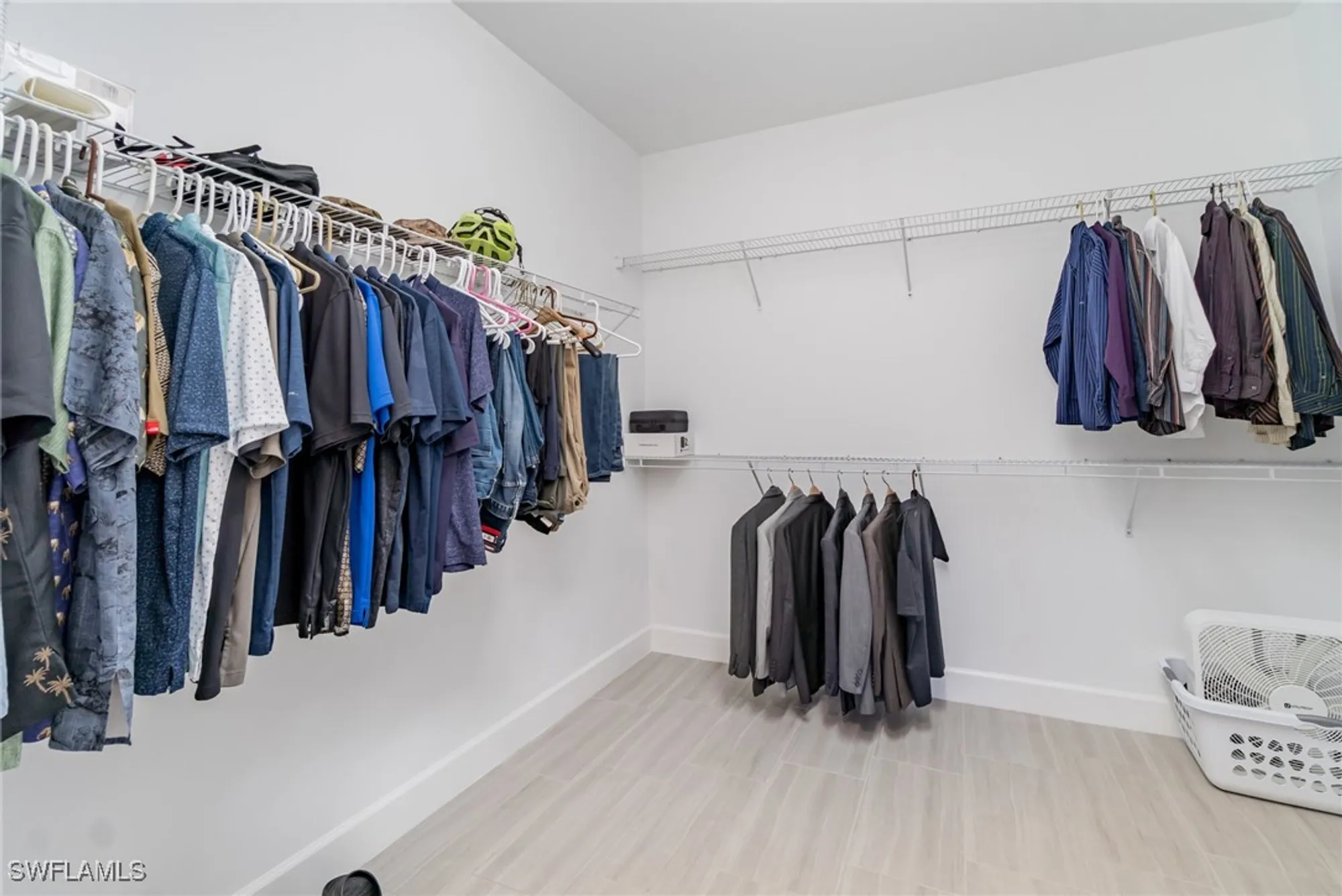 Property Slideshow image 12 of 40 | 19604 utopia ln, Estero, FL, 33928