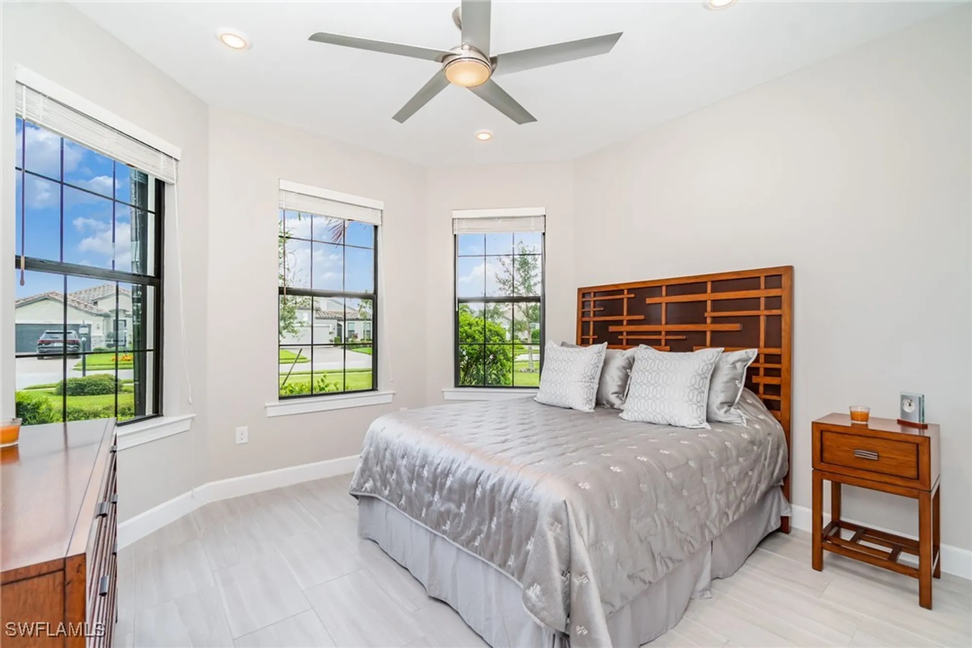 Property Slideshow image 13 of 40 | 19604 utopia ln, Estero, FL, 33928