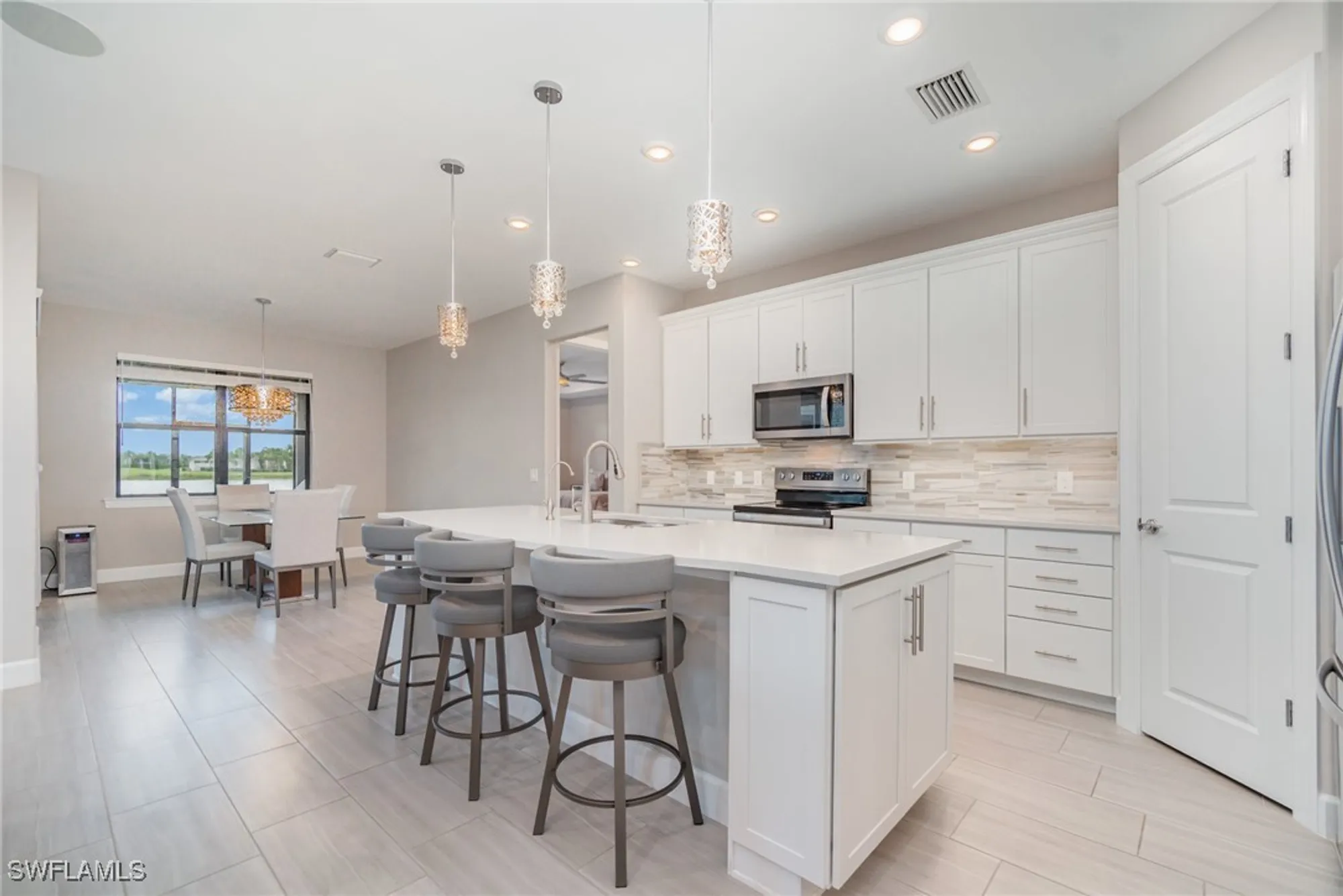 Property Slideshow image 8 of 40 | 19604 utopia ln, Estero, FL, 33928