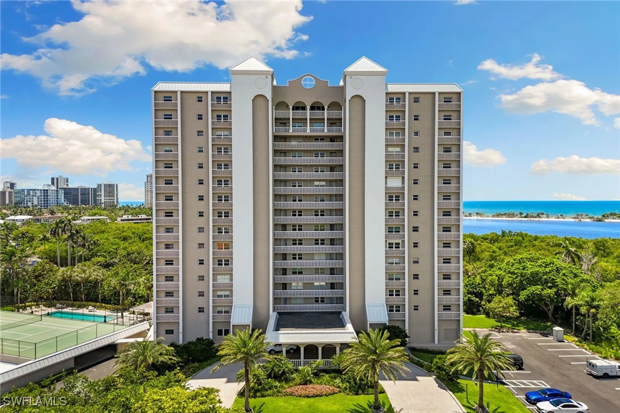 Property Slideshow image 47 of 50 | 5501 heron point dr apt 303, Naples, FL, 34108