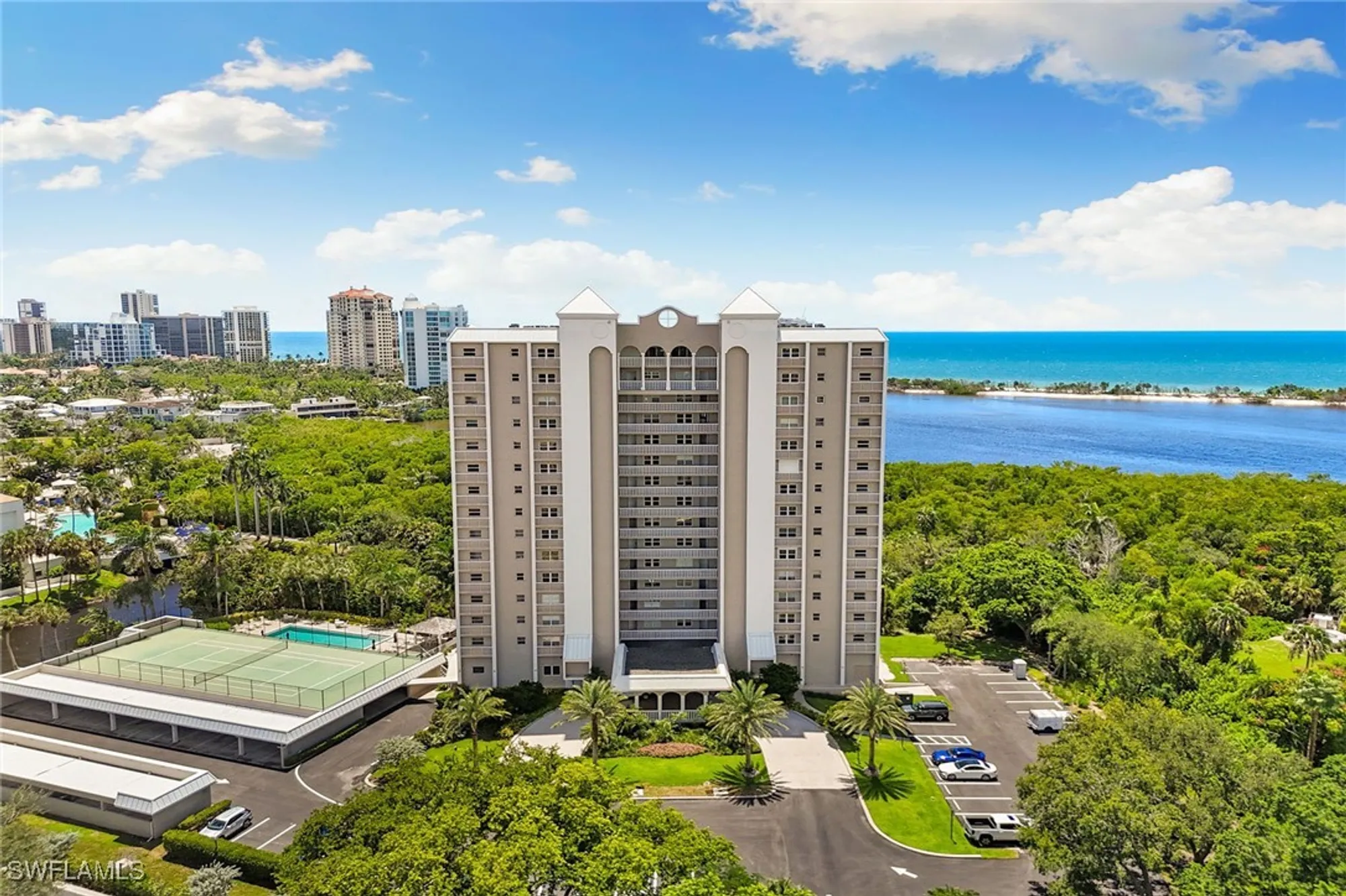 Property Slideshow image 48 of 50 | 5501 heron point dr apt 303, Naples, FL, 34108