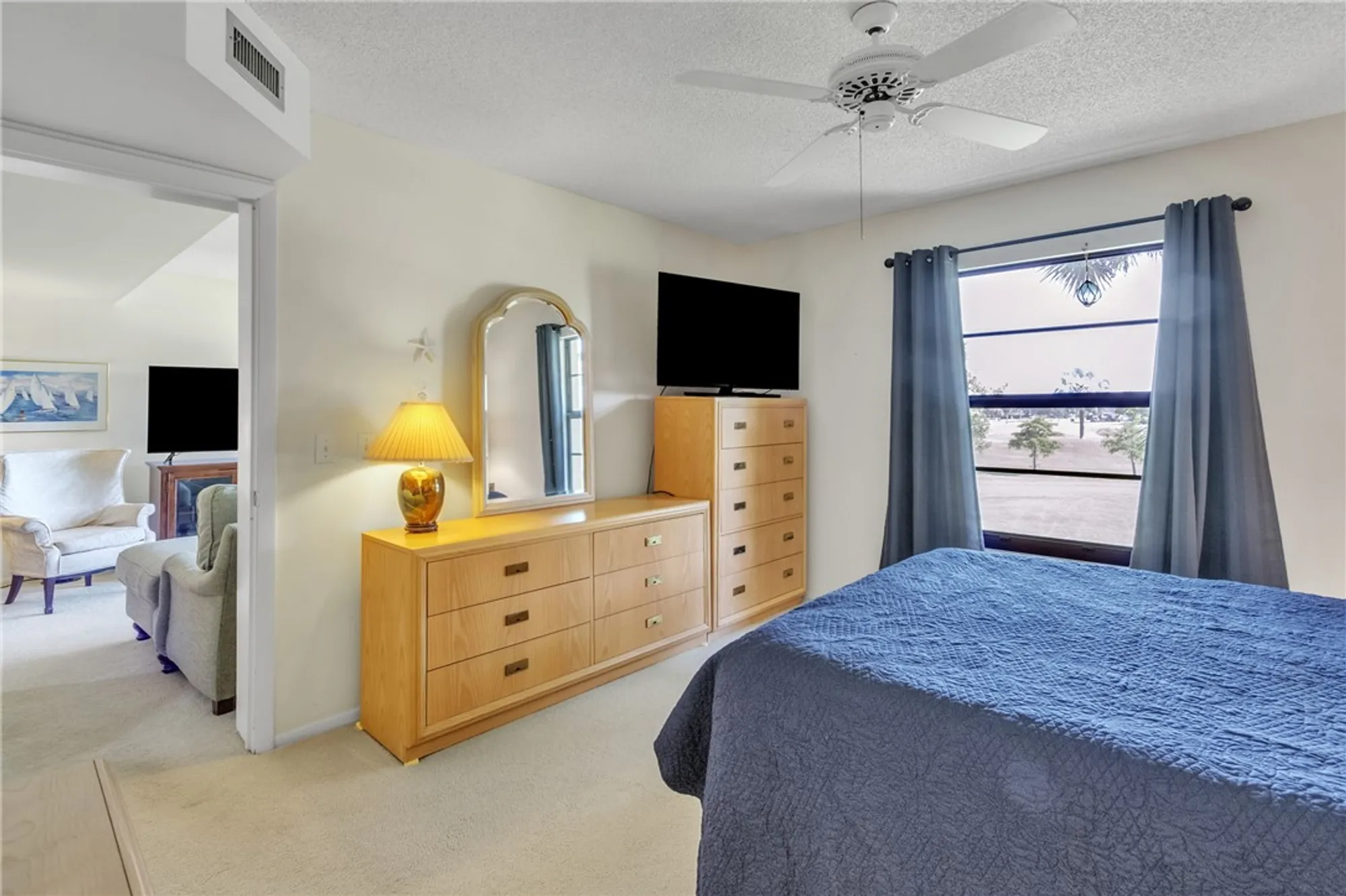 Property Slideshow image 16 of 36 | 25 plantation dr apt 203, Vero Beach, FL, 32966