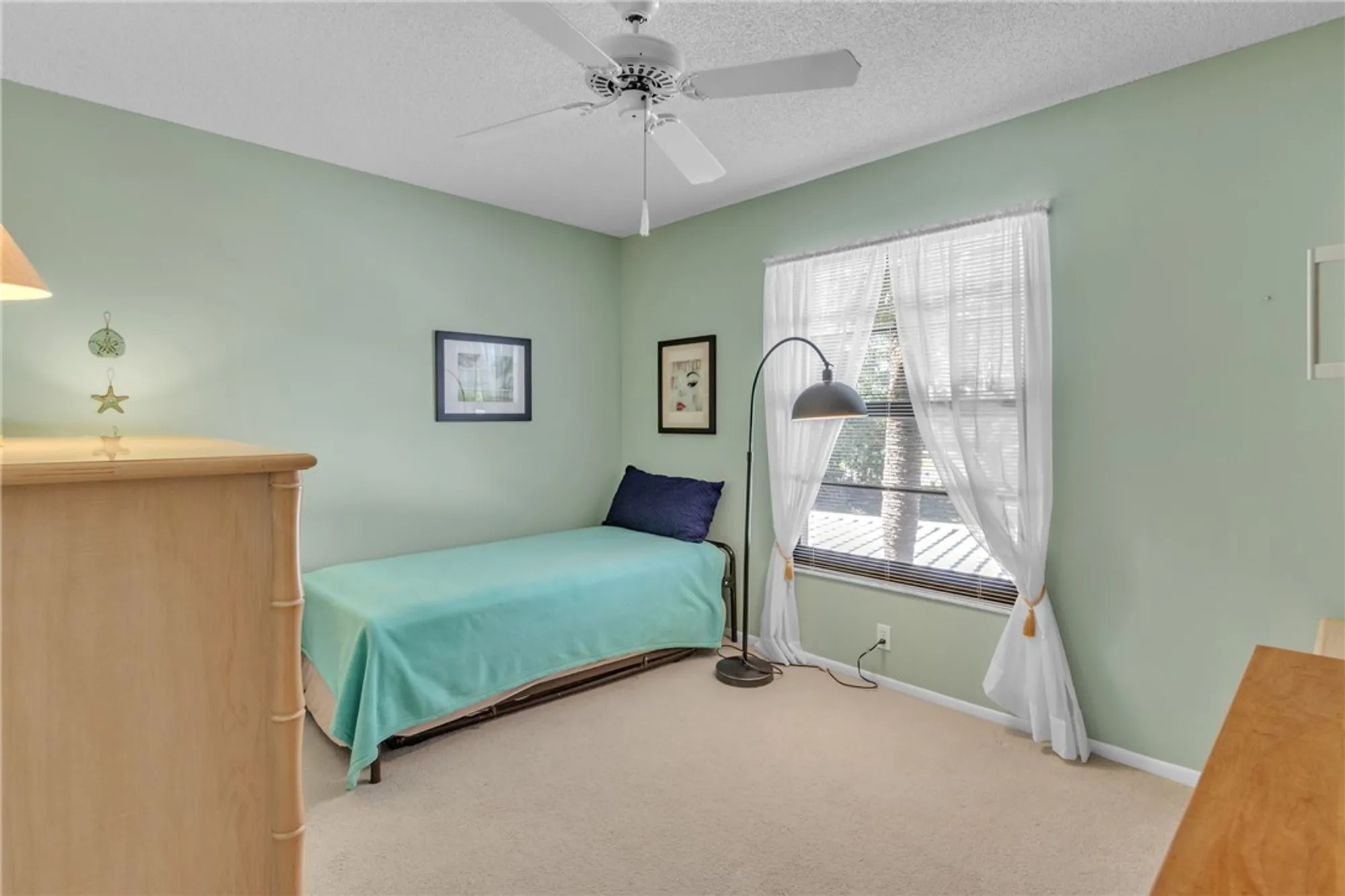 Property Slideshow image 24 of 36 | 25 plantation dr apt 203, Vero Beach, FL, 32966