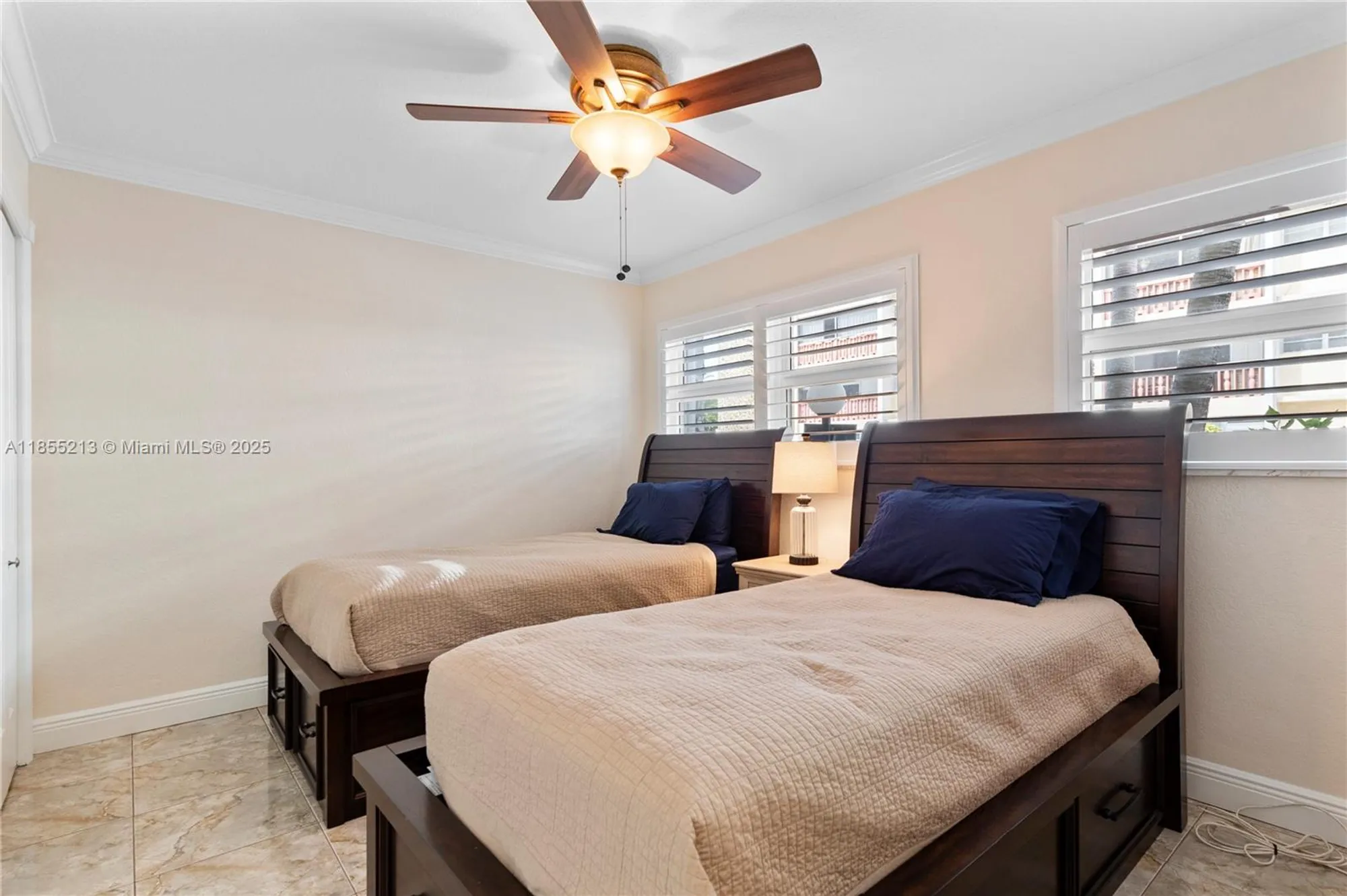 Property Slideshow image 18 of 25 | 329 se 3rd st 105t, Hallandale Beach, FL, 33009