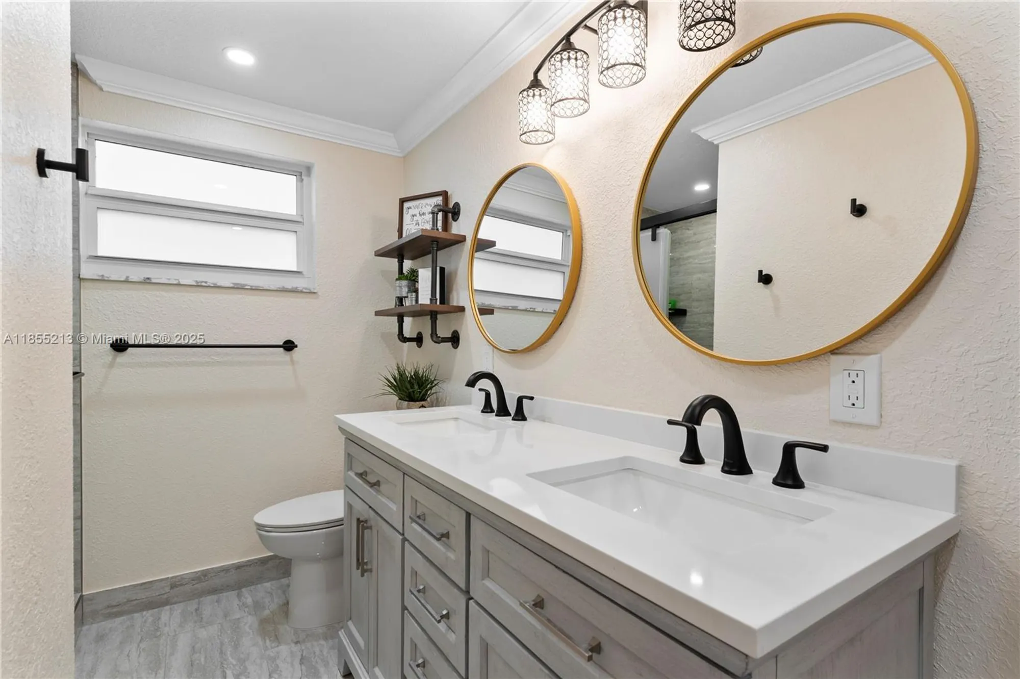 Property Slideshow image 19 of 25 | 329 se 3rd st 105t, Hallandale Beach, FL, 33009