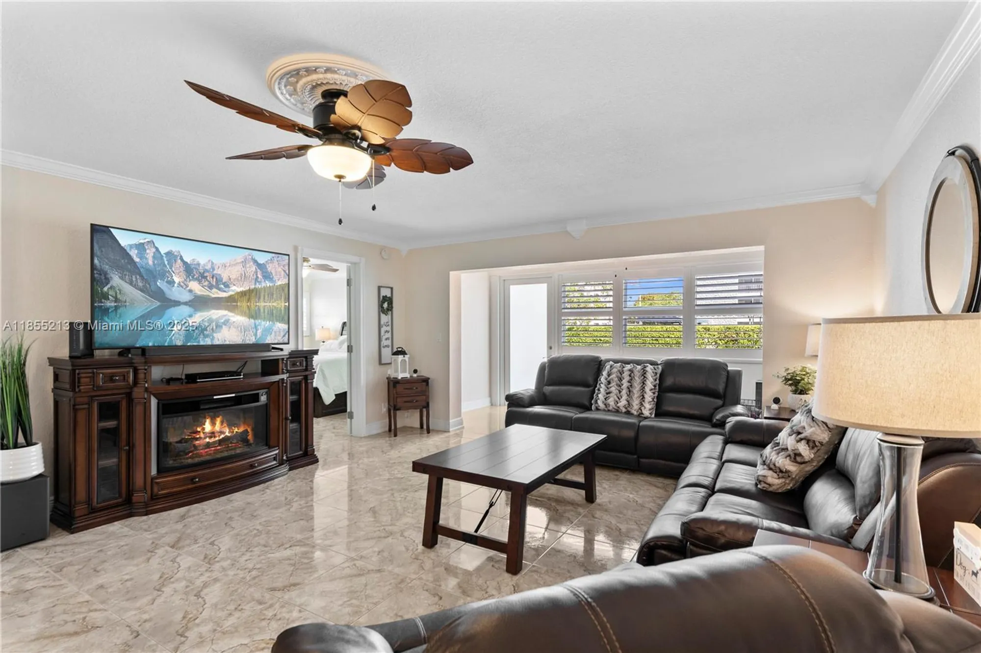 Property Slideshow image 5 of 25 | 329 se 3rd st 105t, Hallandale Beach, FL, 33009