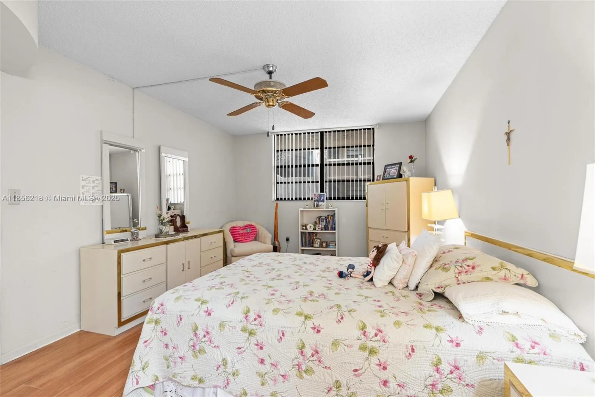 Property Slideshow image 24 of 43 | 1101 colony point cir 307, Pembroke Pines, FL, 33026