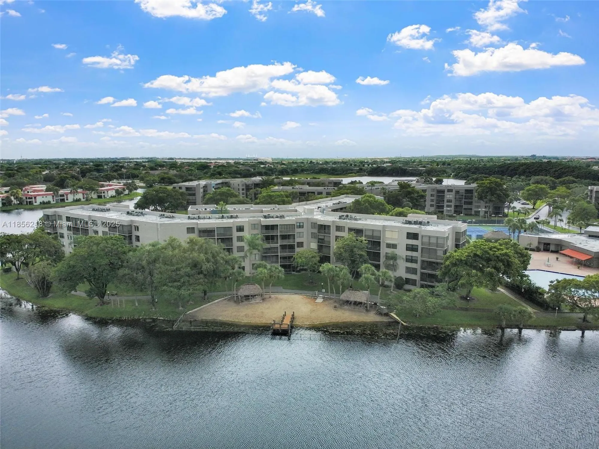 Property Slideshow image 41 of 43 | 1101 colony point cir 307, Pembroke Pines, FL, 33026