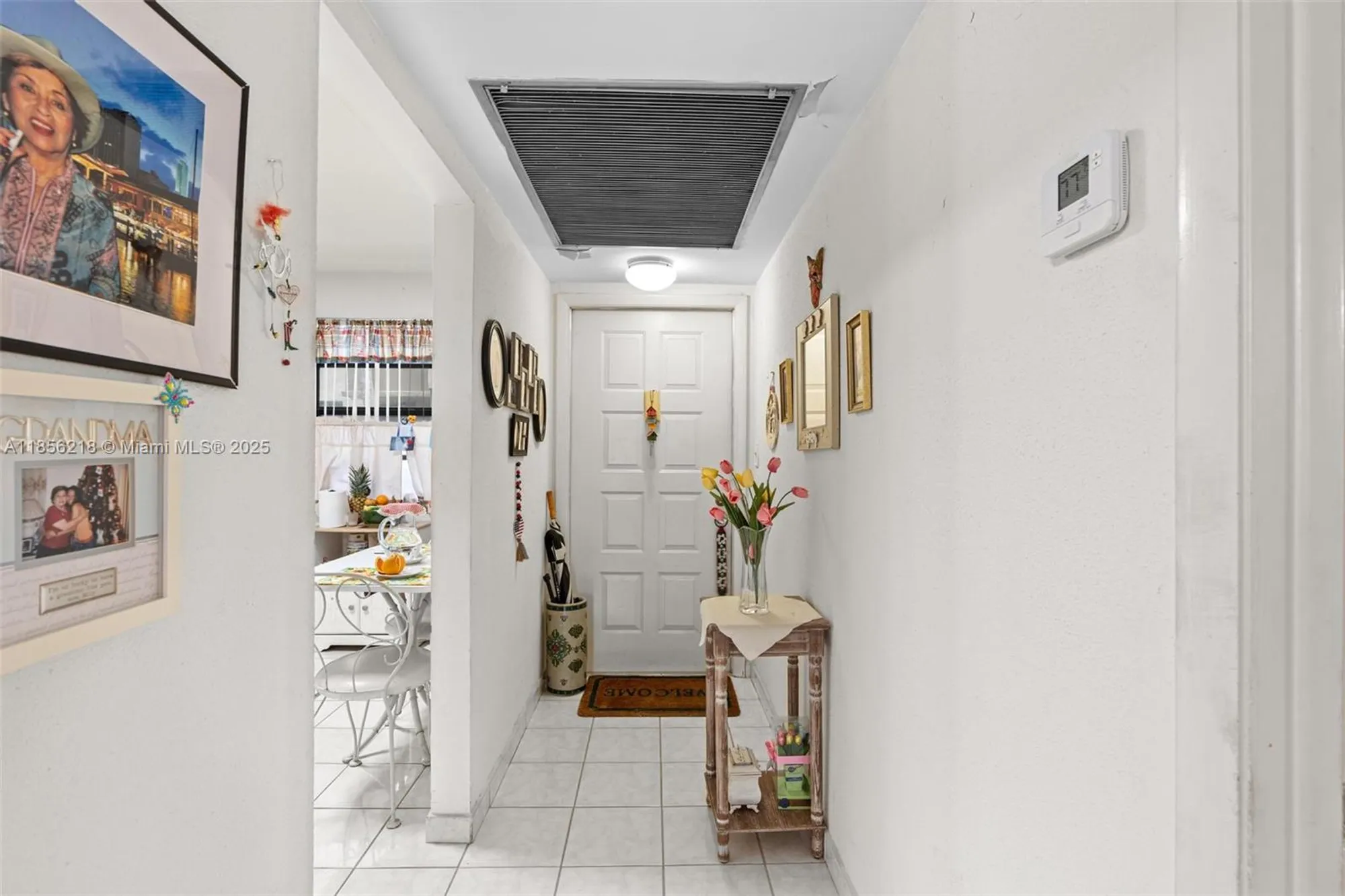 Property Slideshow image 6 of 43 | 1101 colony point cir 307, Pembroke Pines, FL, 33026