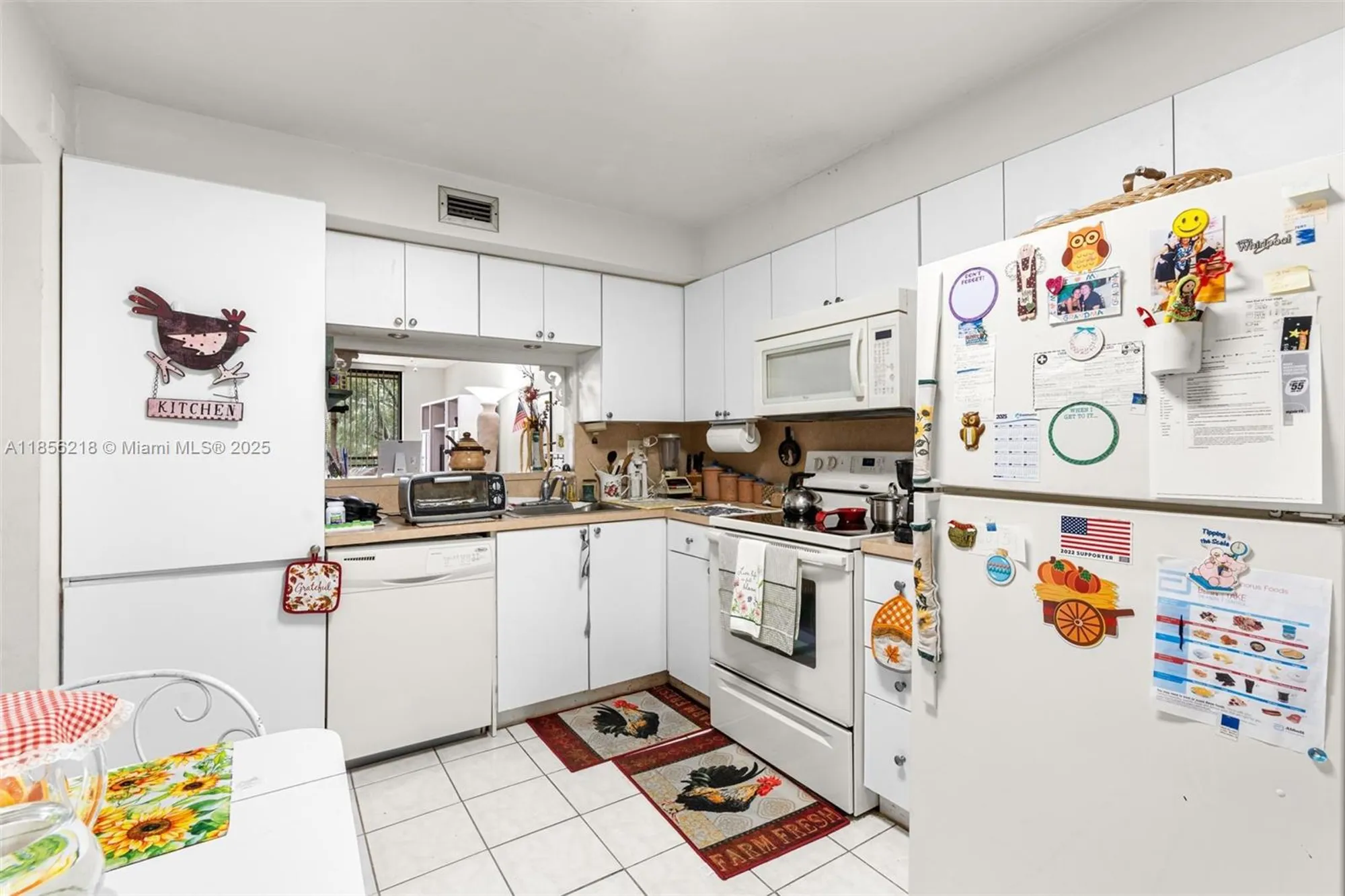 Property Slideshow image 9 of 43 | 1101 colony point cir 307, Pembroke Pines, FL, 33026