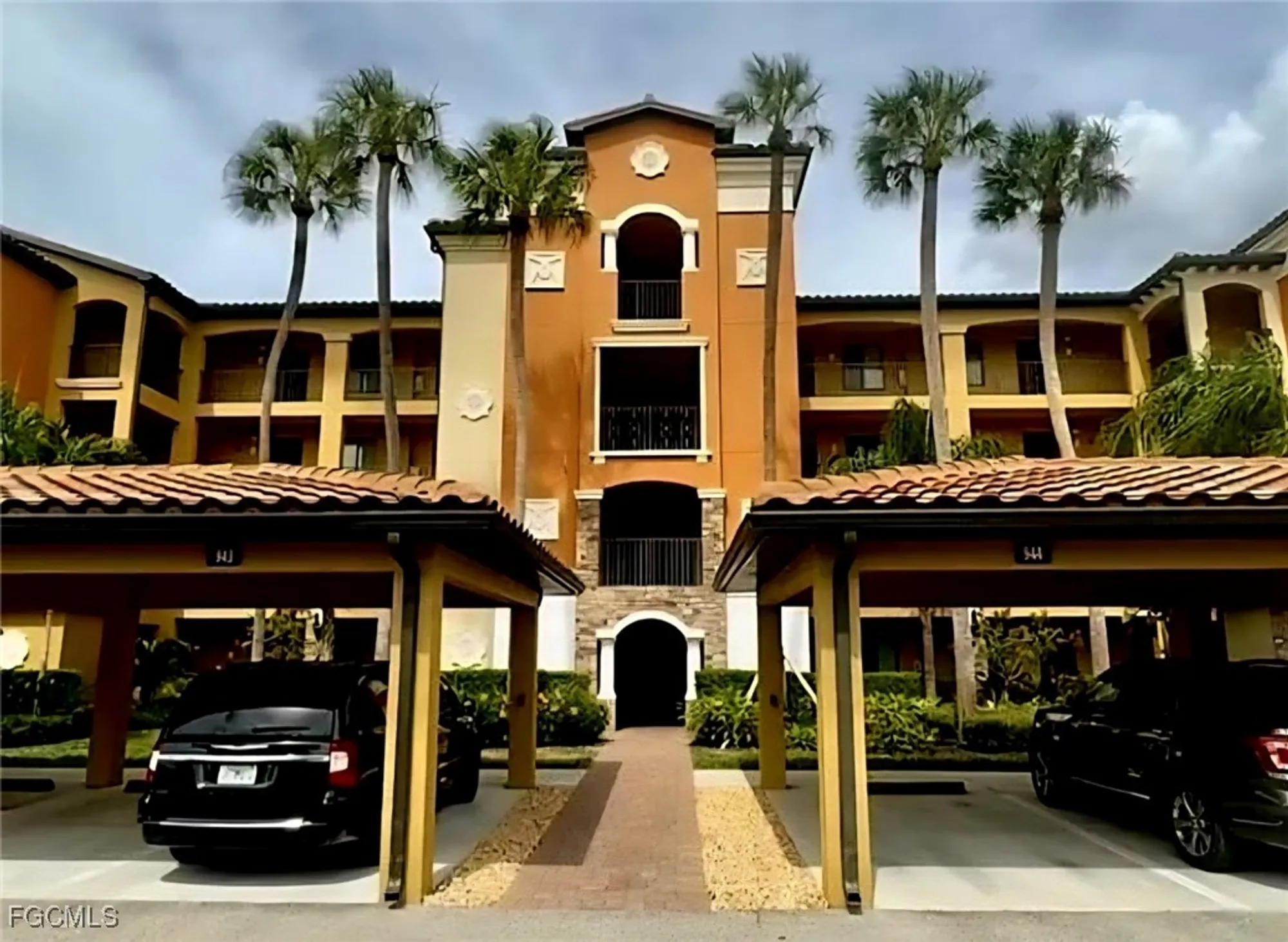 Property Slideshow image 21 of 30 | 17991 bonita national blvd 814, Bonita Springs, FL, 34135