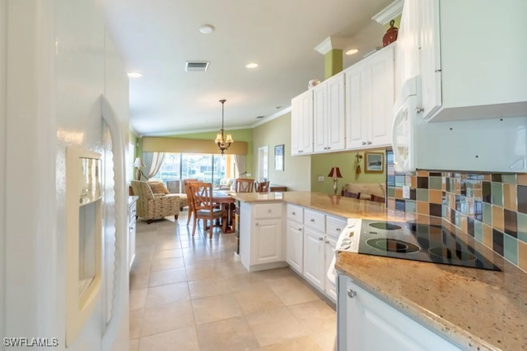 Property Slideshow image 10 of 33 | 8376 borboni ct, Naples, FL, 34114
