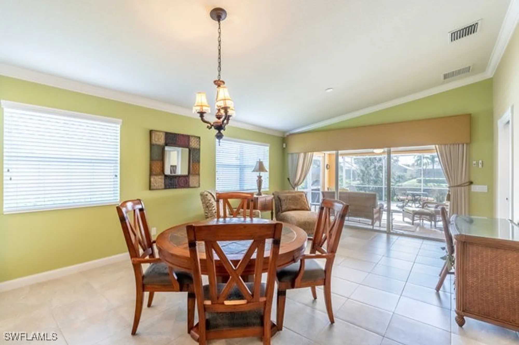 Property Slideshow image 13 of 33 | 8376 borboni ct, Naples, FL, 34114