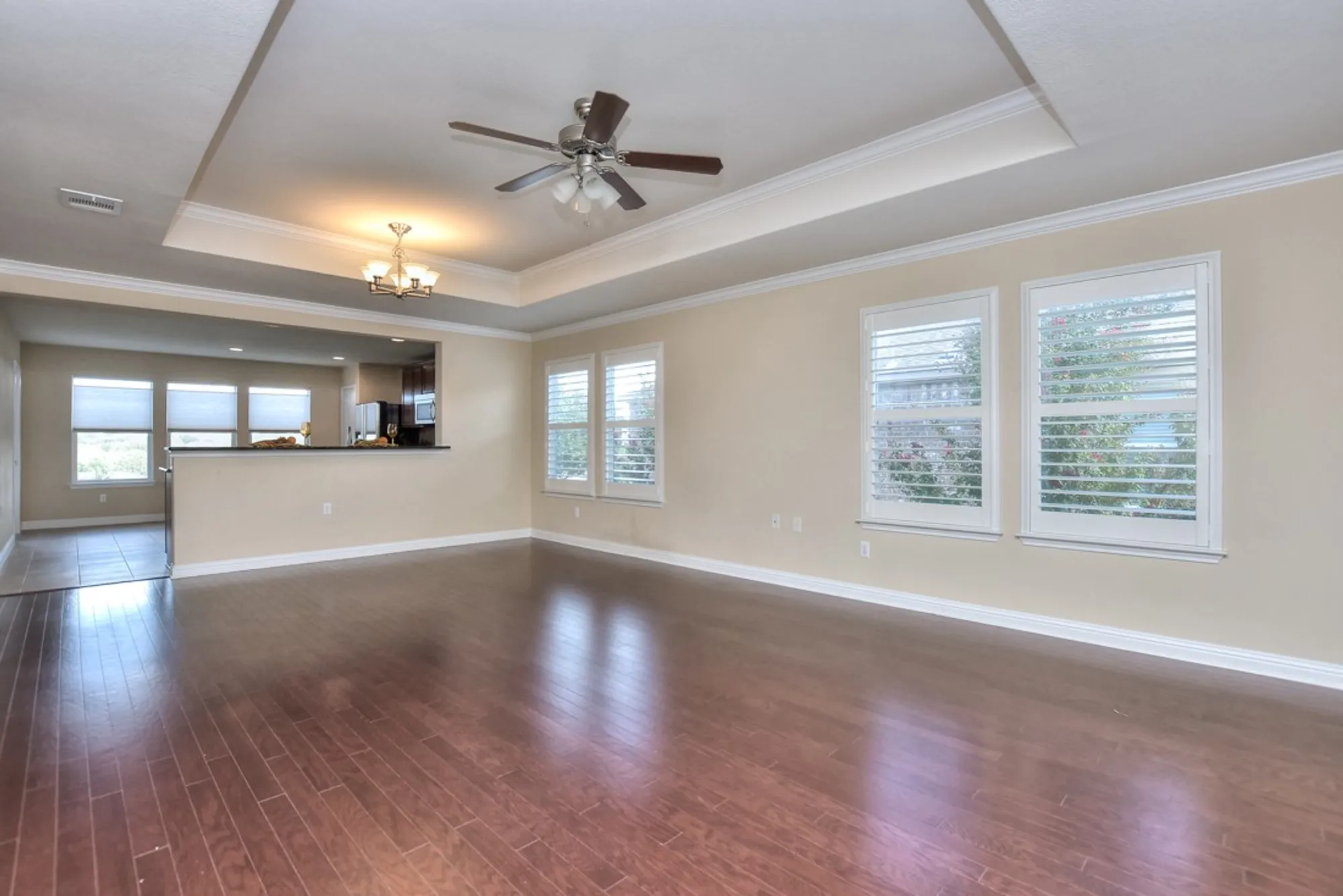 Property Slideshow image 11 of 33 | 106 kickapoo creek ln, Georgetown, TX, 78633
